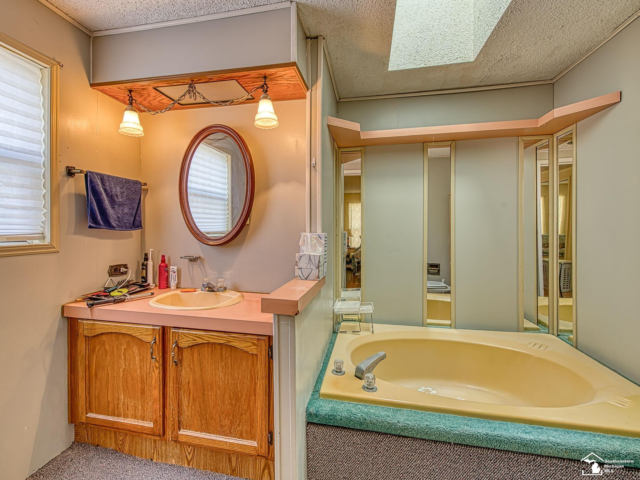 7988 Parkway Drive, Monroe, MI 48161 — Photo 18