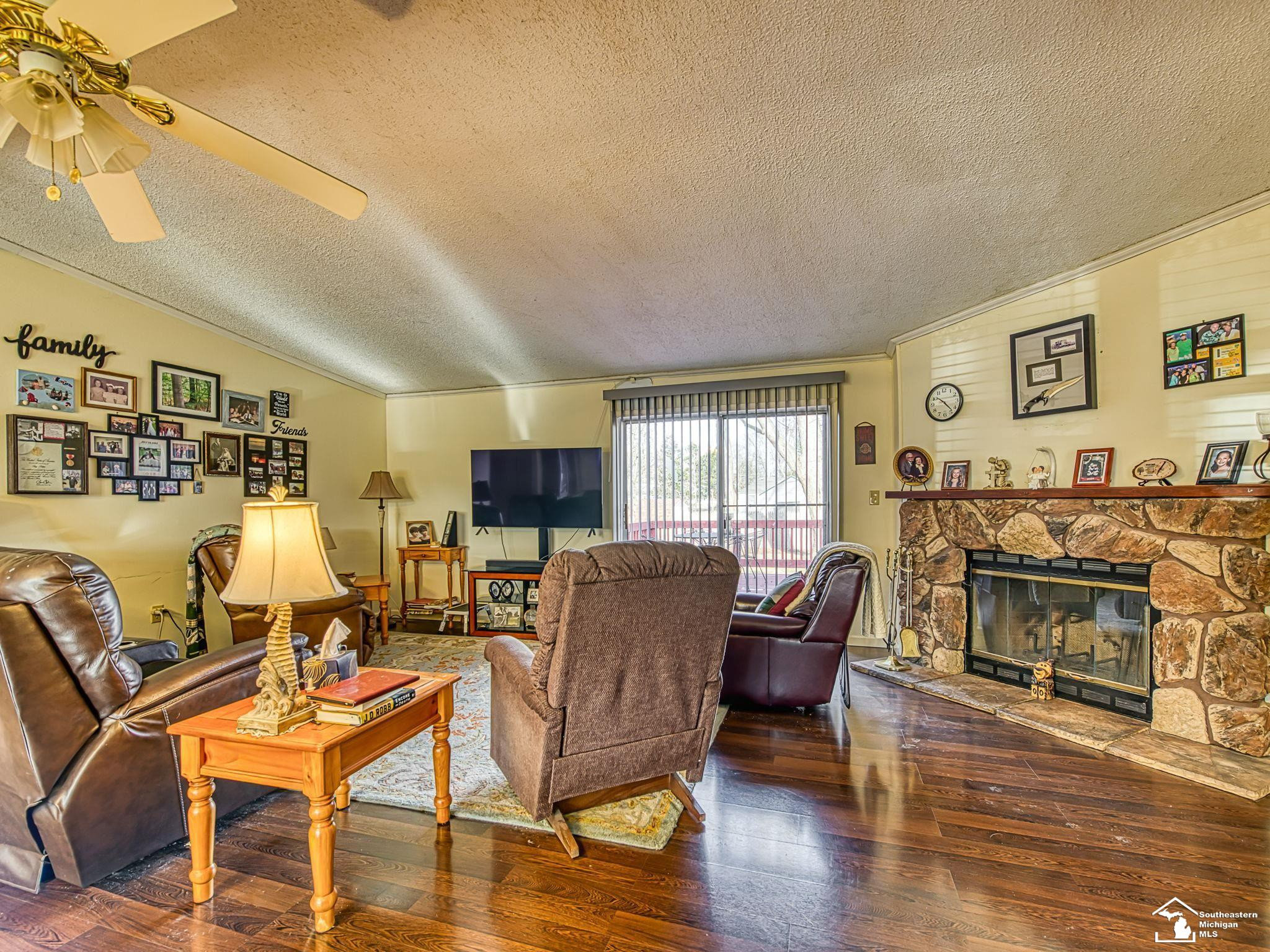 7988 Parkway Drive, Monroe, MI 48161 — Photo 20