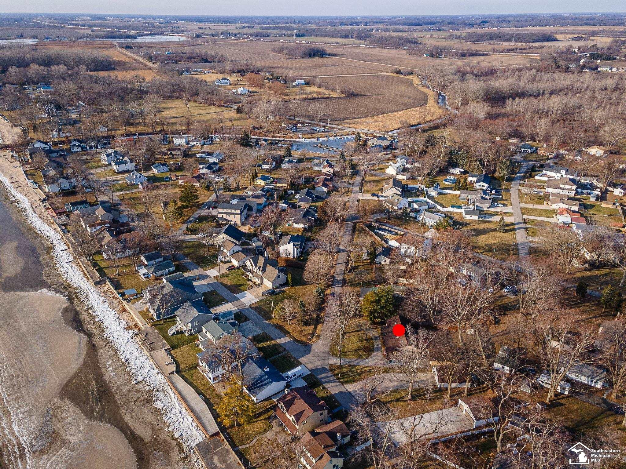 7988 Parkway Drive, Monroe, MI 48161 — Photo 38