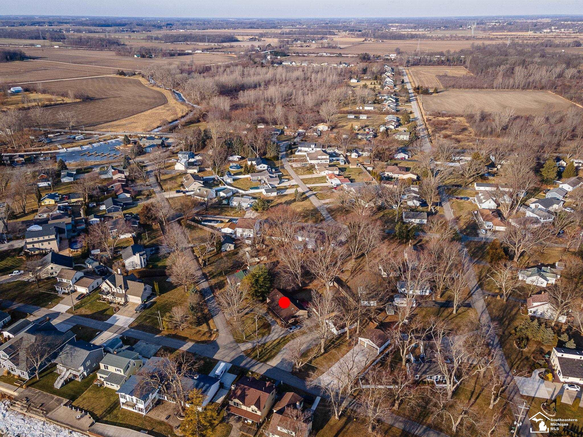 7988 Parkway Drive, Monroe, MI 48161 — Photo 40