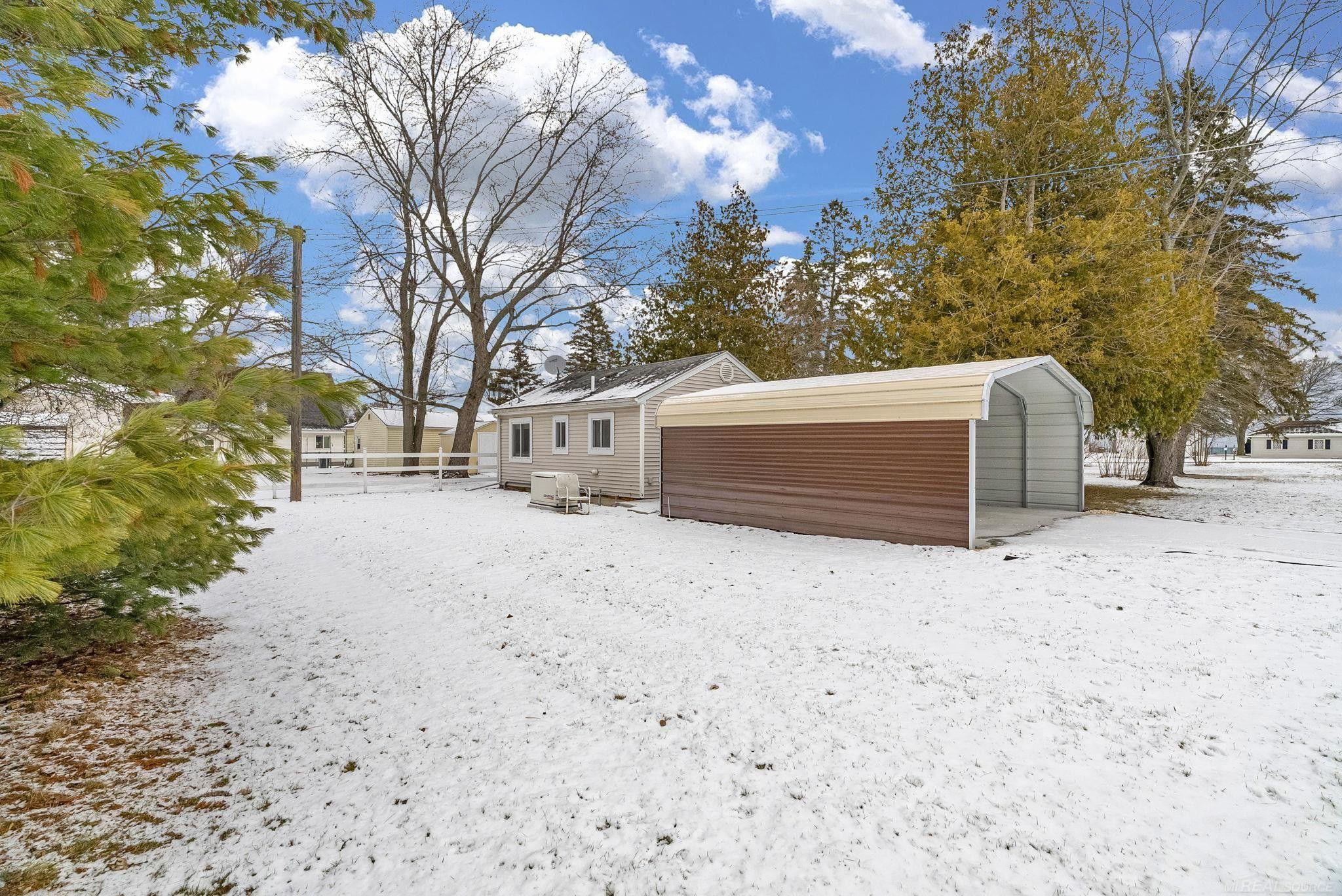 7742 Lakeview Road, Lexington, MI 48450 — Photo 21