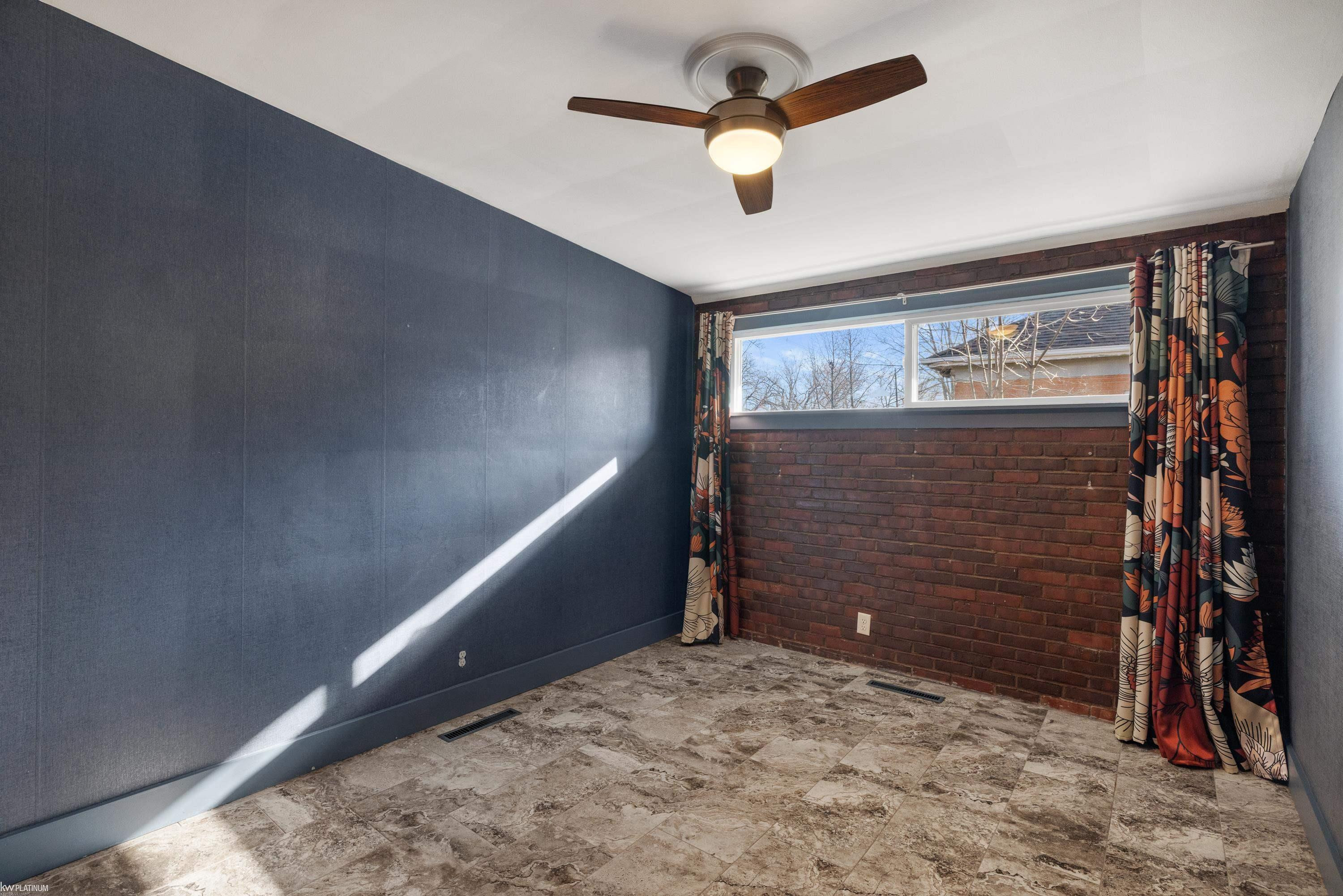 4177 Gratiot Avenue, MI 48059 — Photo 22