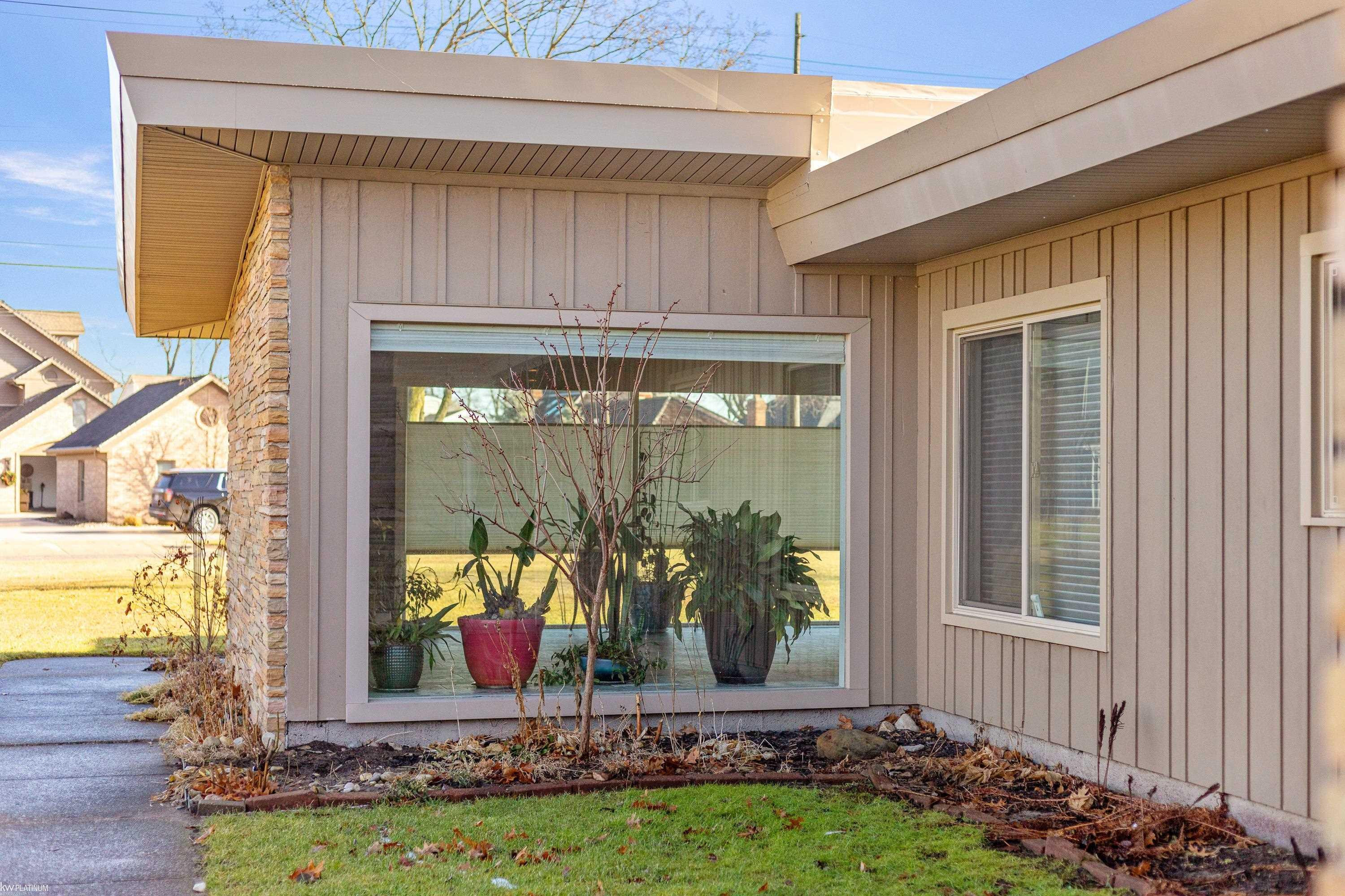 4177 Gratiot Avenue, MI 48059 — Photo 4