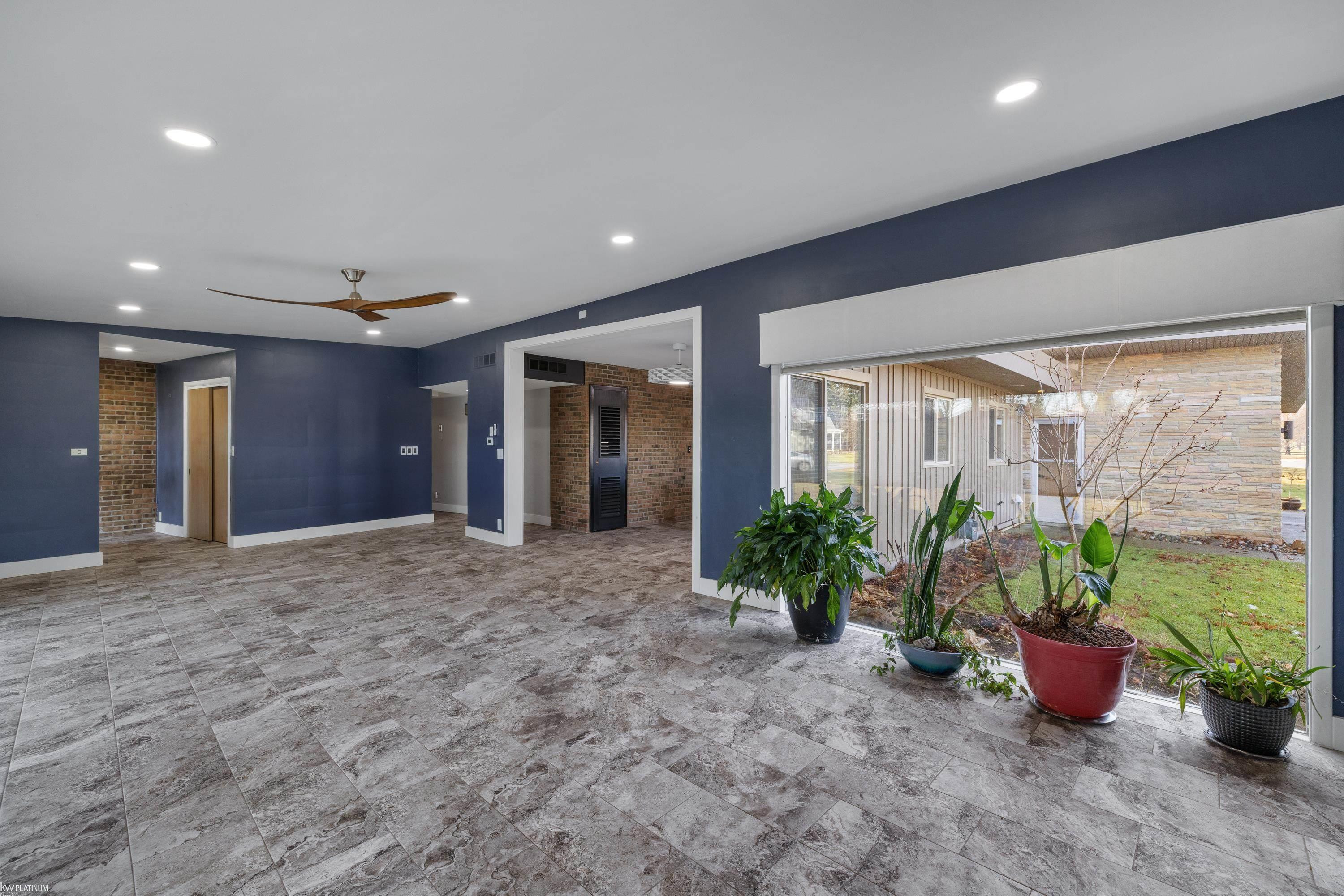 4177 Gratiot Avenue, MI 48059 — Photo 11