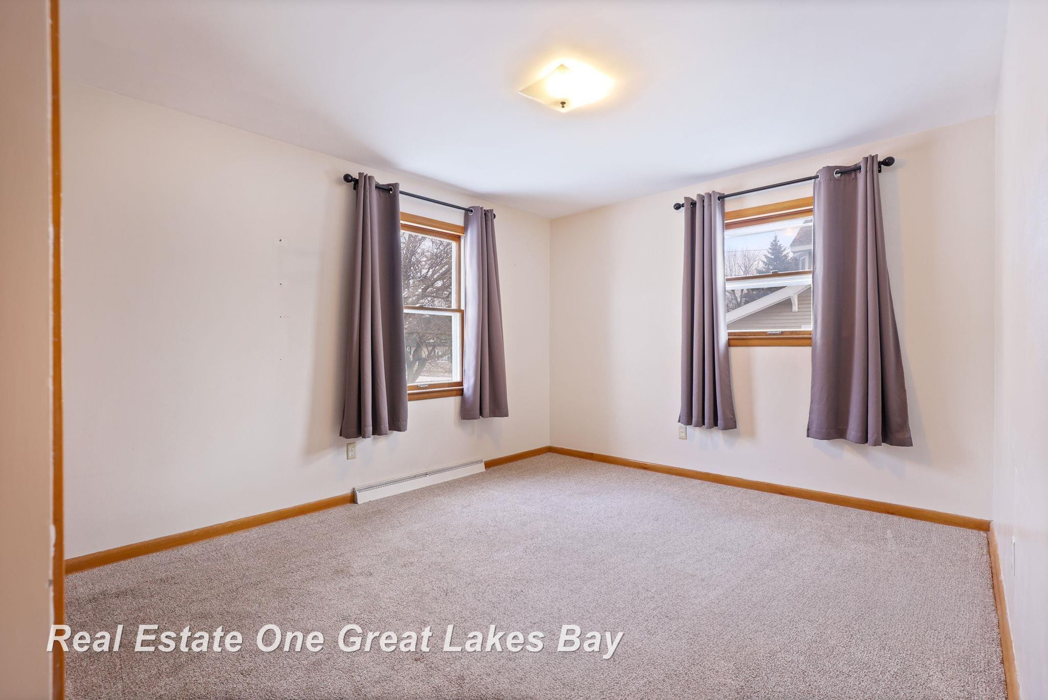 275 W Lynn Street, Saginaw, MI 48604 — Photo 18