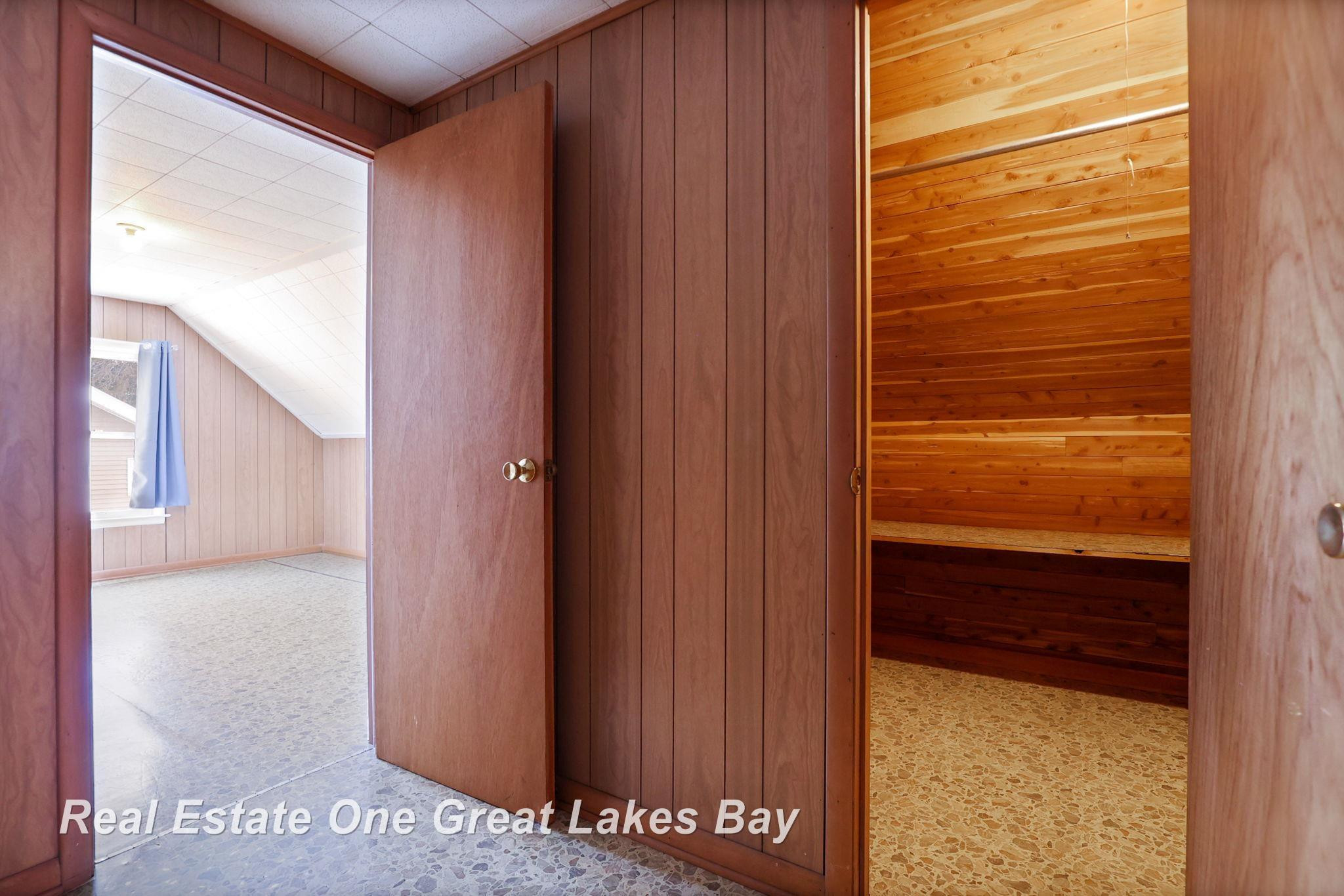 275 W Lynn Street, Saginaw, MI 48604 — Photo 25