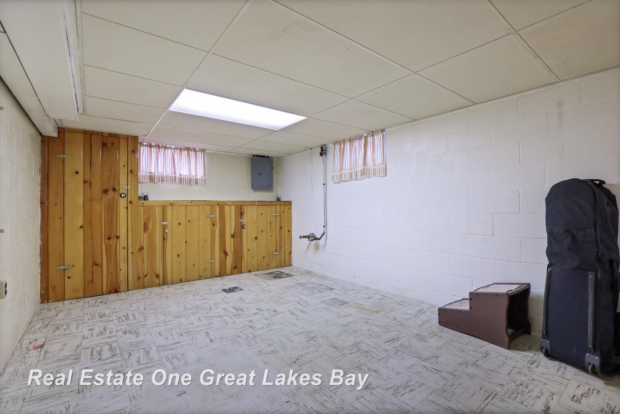 275 W Lynn Street, Saginaw, MI 48604 — Photo 28