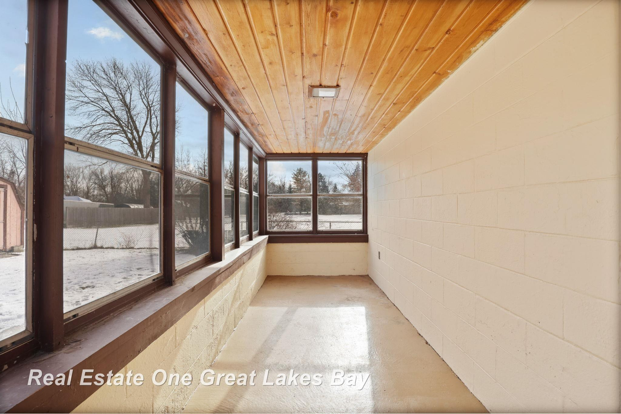 275 W Lynn Street, Saginaw, MI 48604 — Photo 36