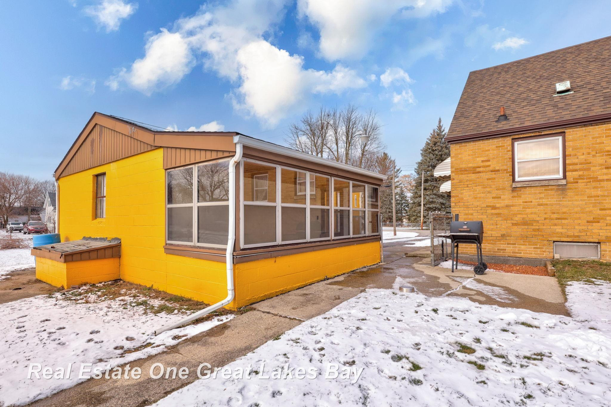 275 W Lynn Street, Saginaw, MI 48604 — Photo 37