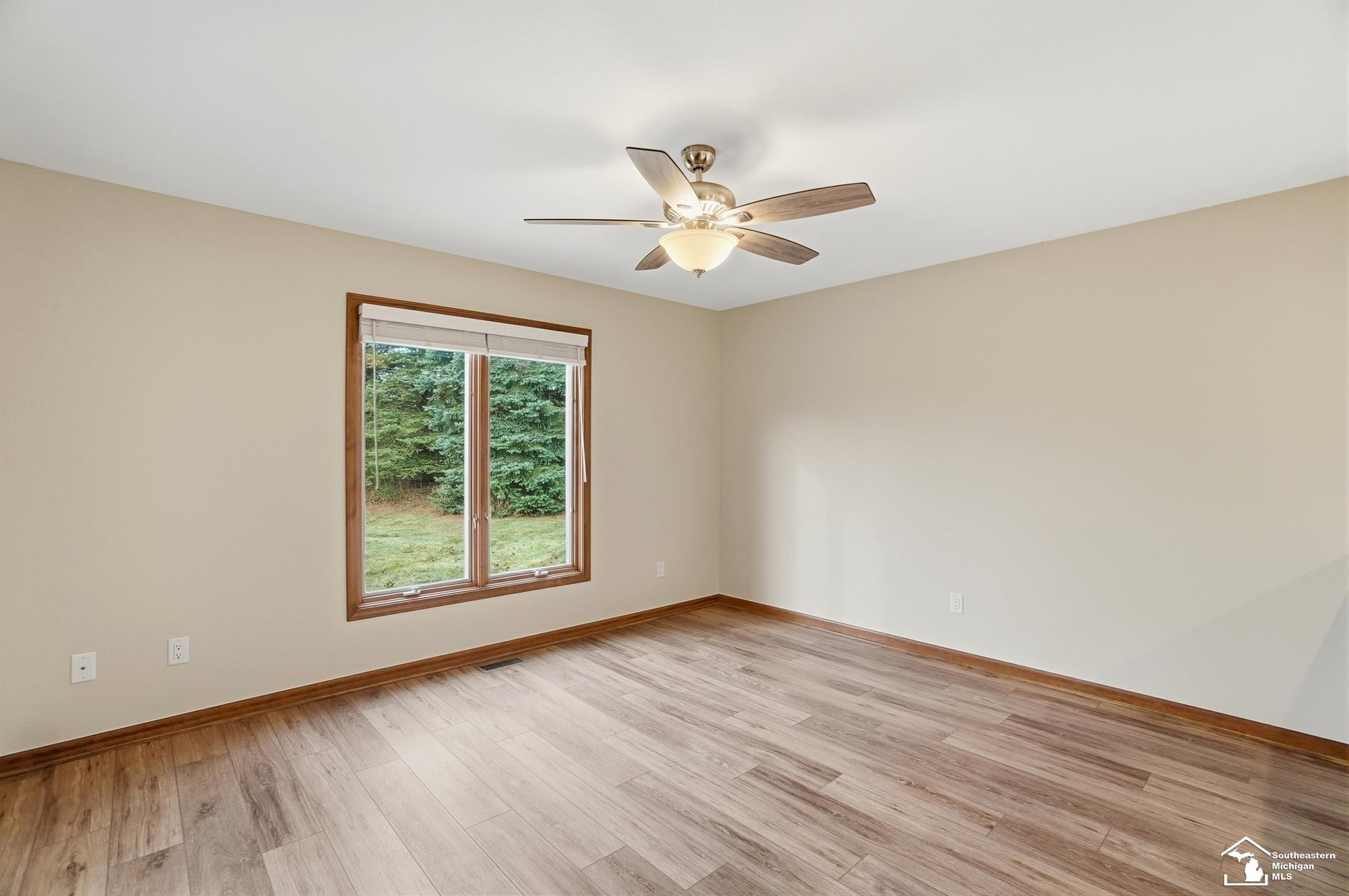3174 Crystal Court, Lambertville, MI 48144 — Photo 17