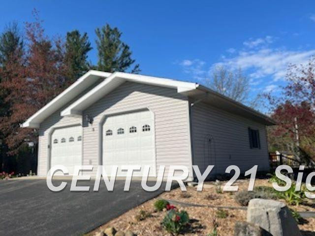 5297 S Pine Street, Beaverton, MI 48612 — Photo 4