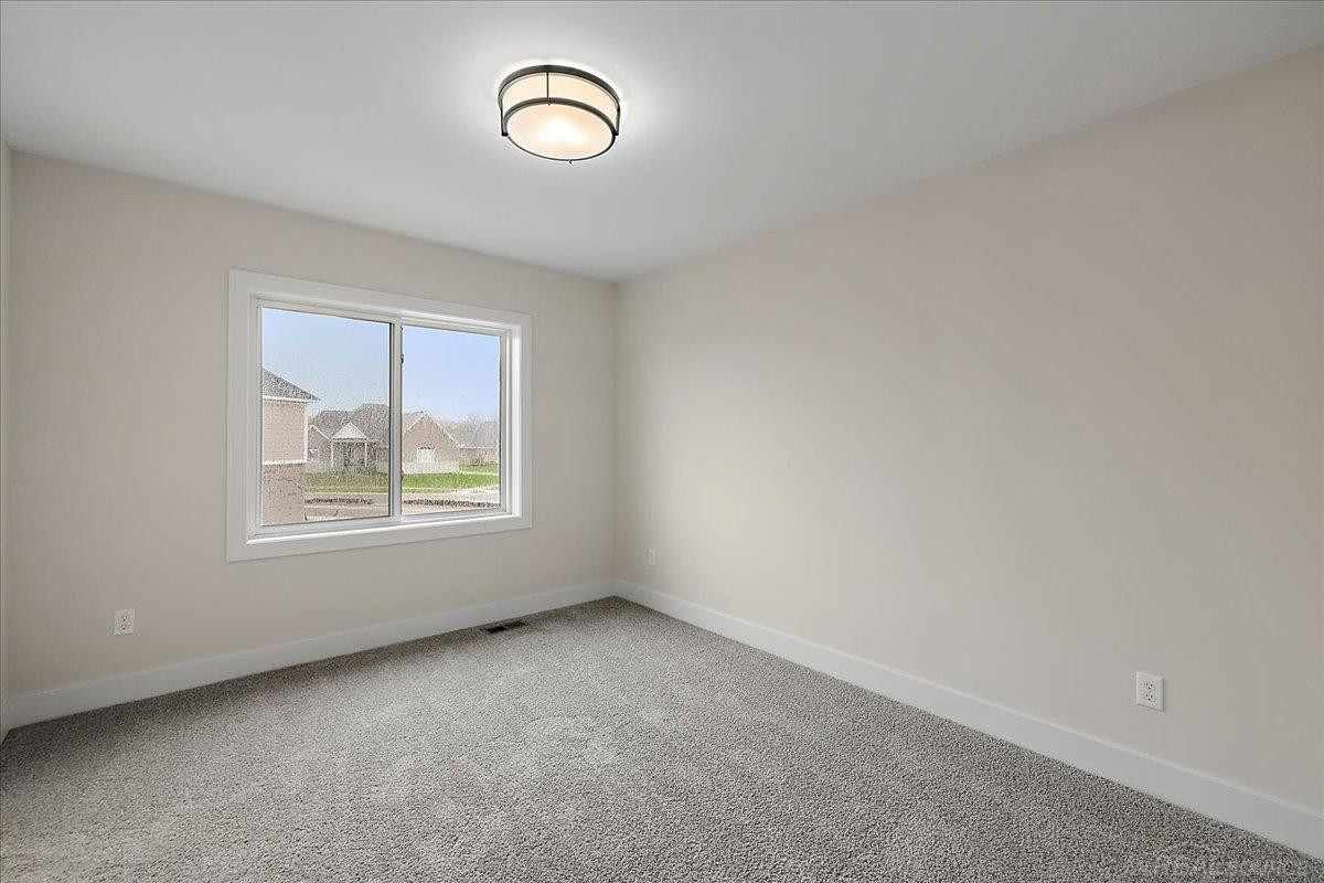 682 Westlake Avenue, Oxford, MI 48371 — Photo 45