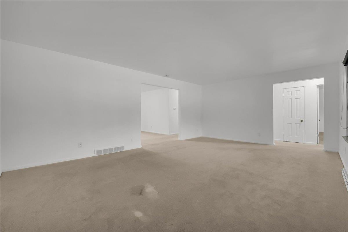 10731 Swan Creek Road, Saginaw, MI 48609 — Photo 20