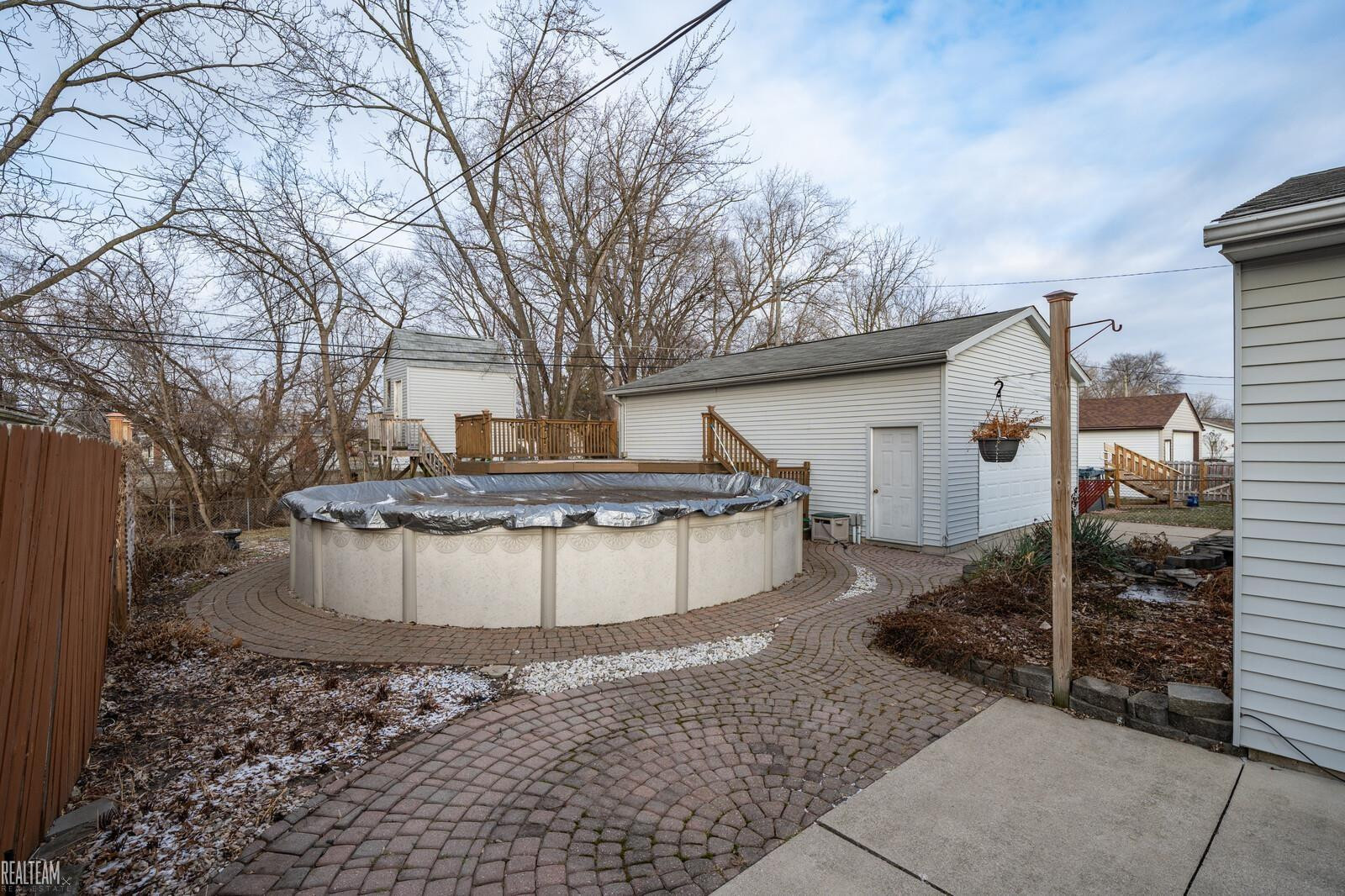 33515 Vista Way, Fraser, MI 48026 — Photo 32