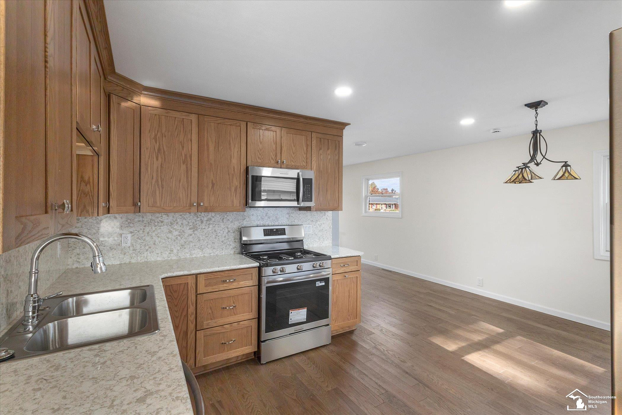 3835 Lois Drive, Lambertville, MI 48144 — Photo 14