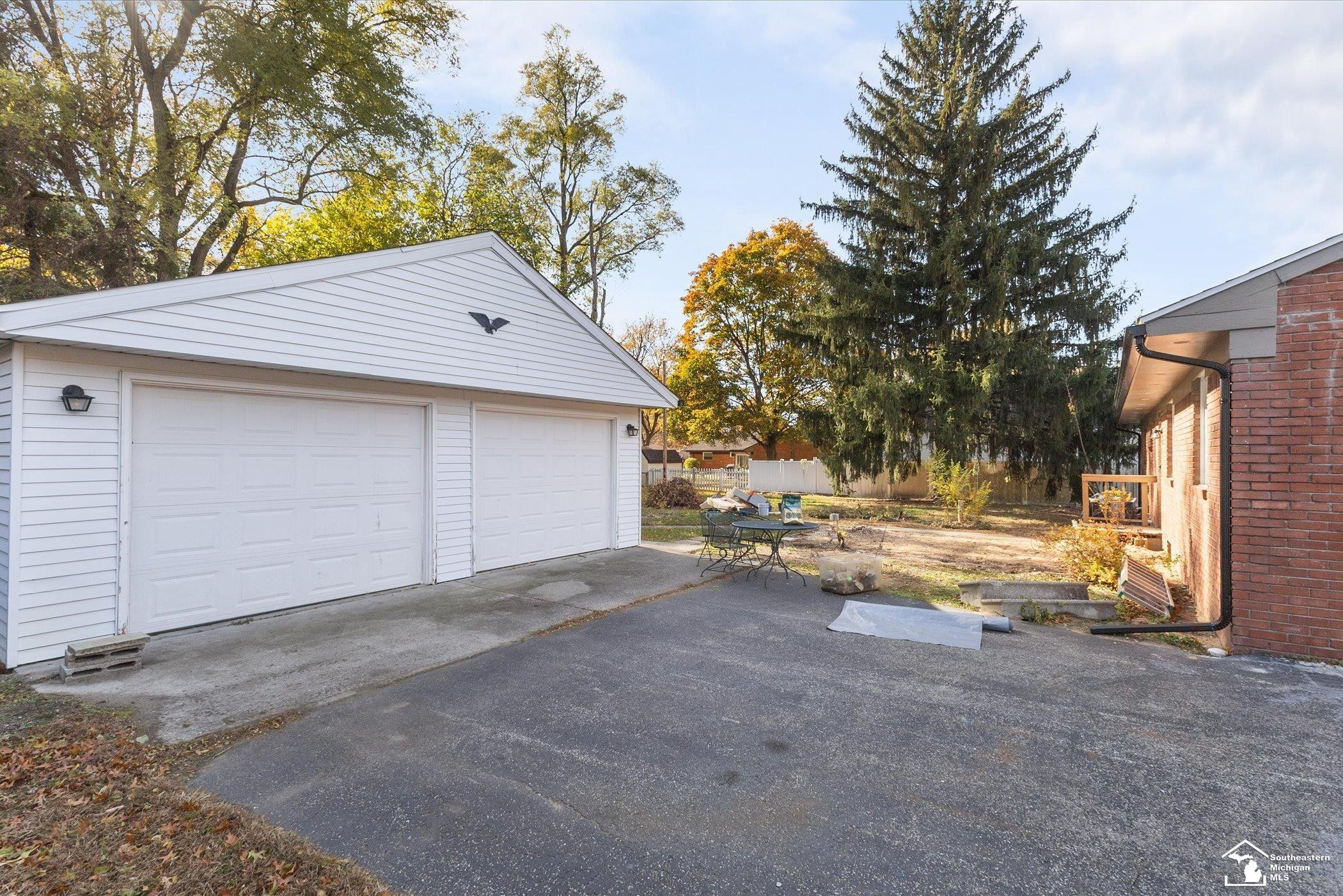 3835 Lois Drive, Lambertville, MI 48144 — Photo 27