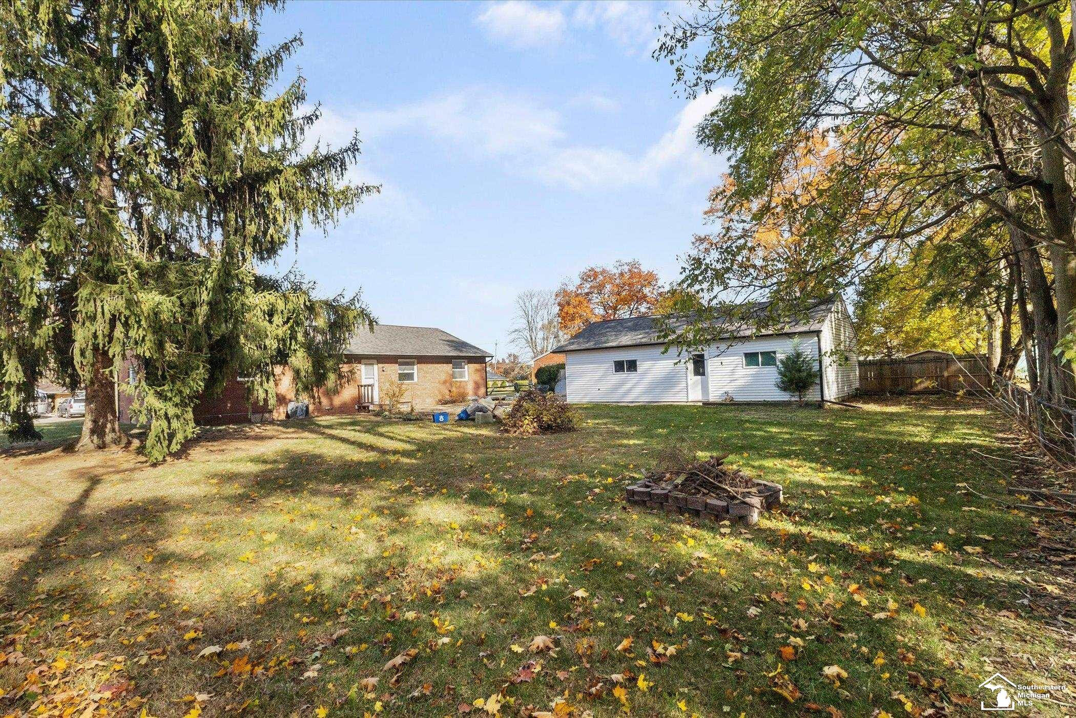 3835 Lois Drive, Lambertville, MI 48144 — Photo 31