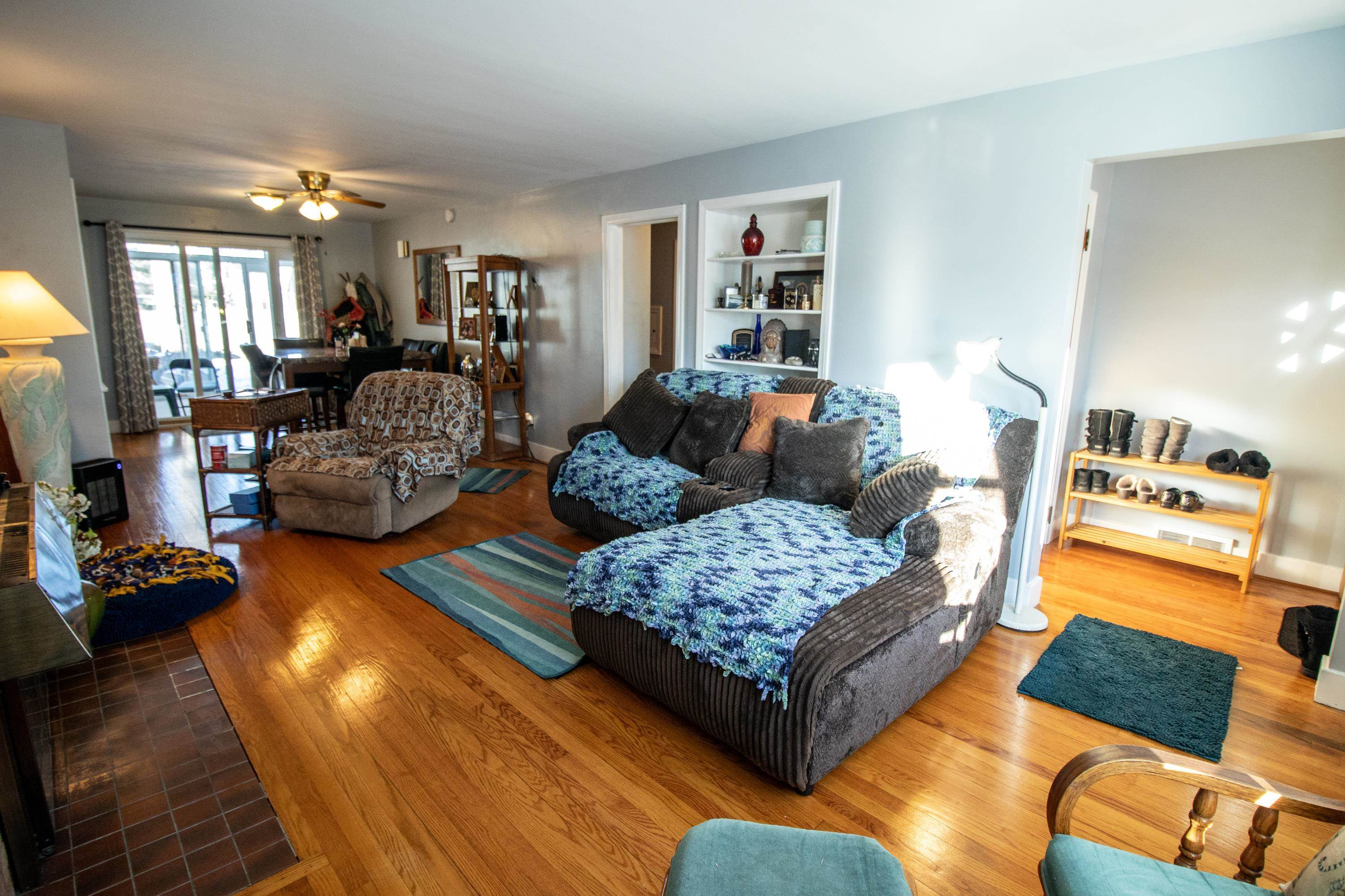 610 S Front Street, Chesaning, MI 48616 — Photo 3