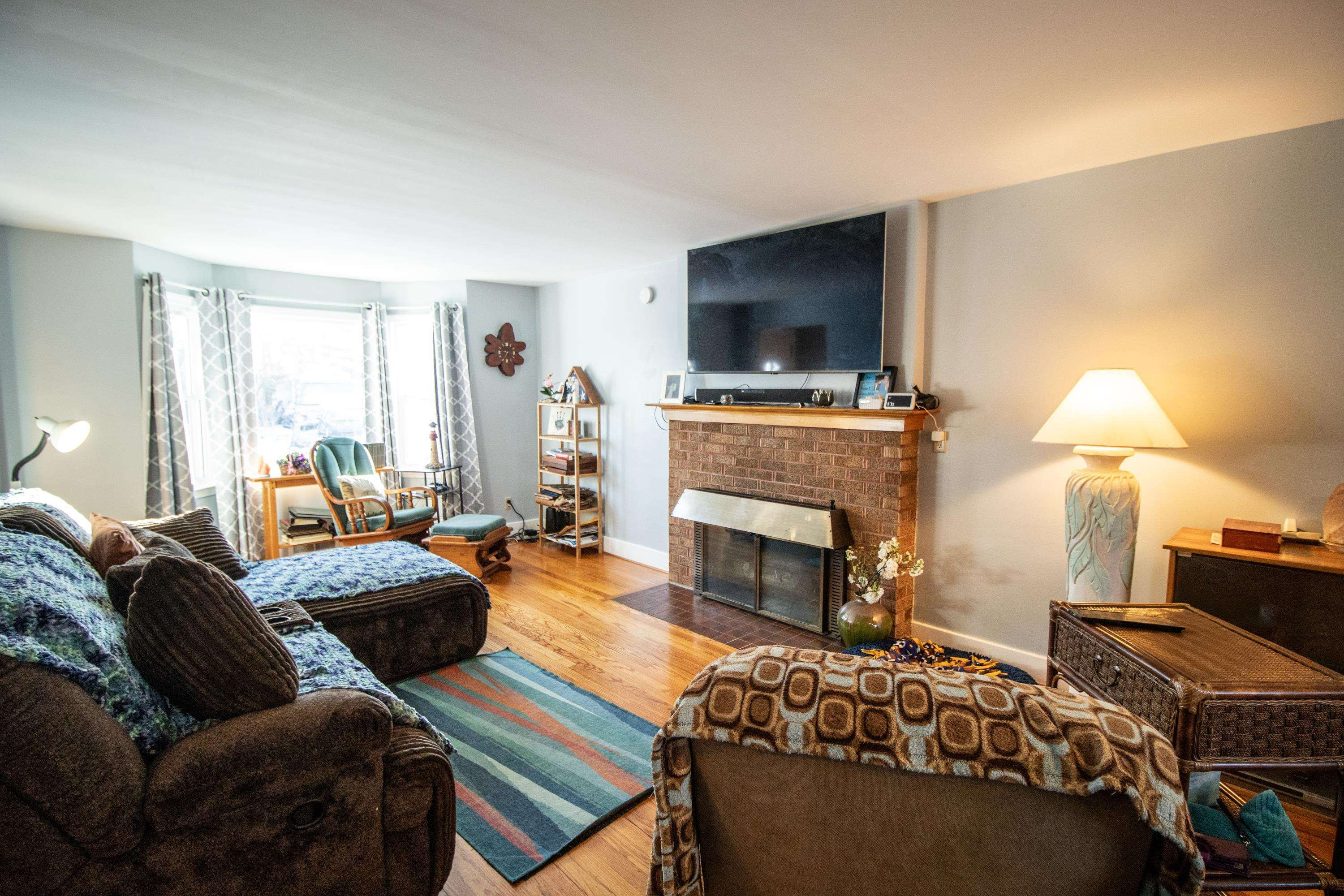 610 S Front Street, Chesaning, MI 48616 — Photo 5