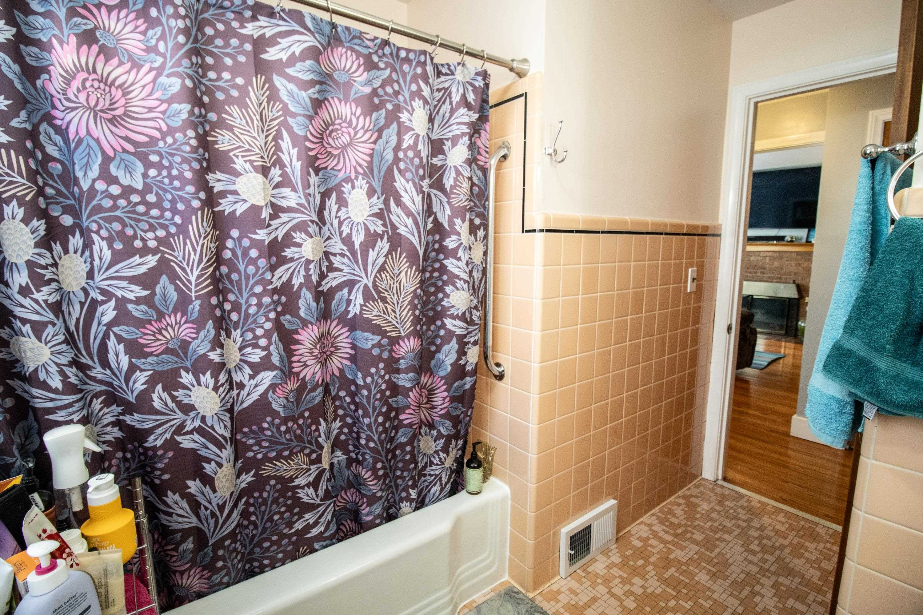 610 S Front Street, Chesaning, MI 48616 — Photo 19