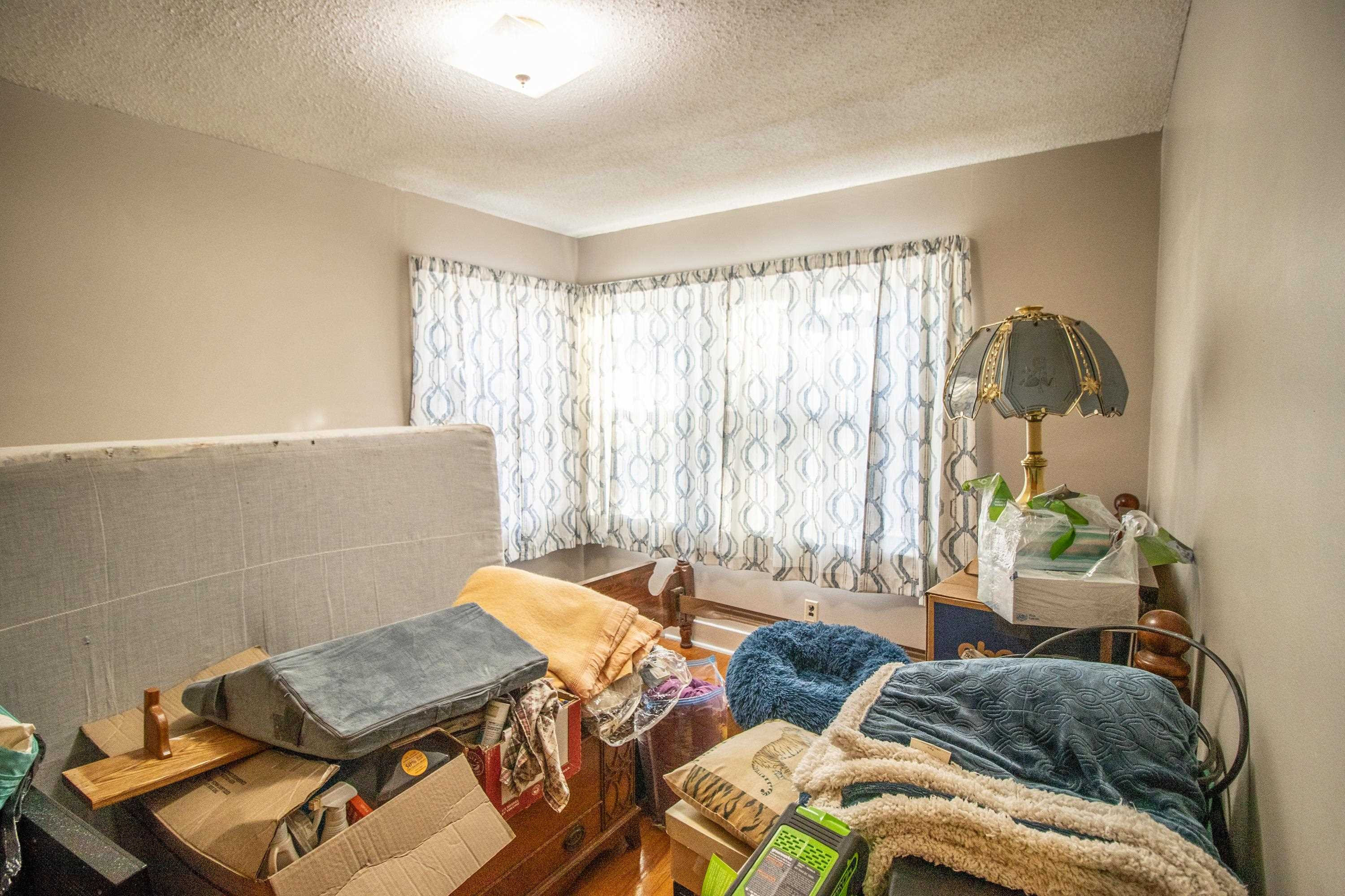 610 S Front Street, Chesaning, MI 48616 — Photo 21