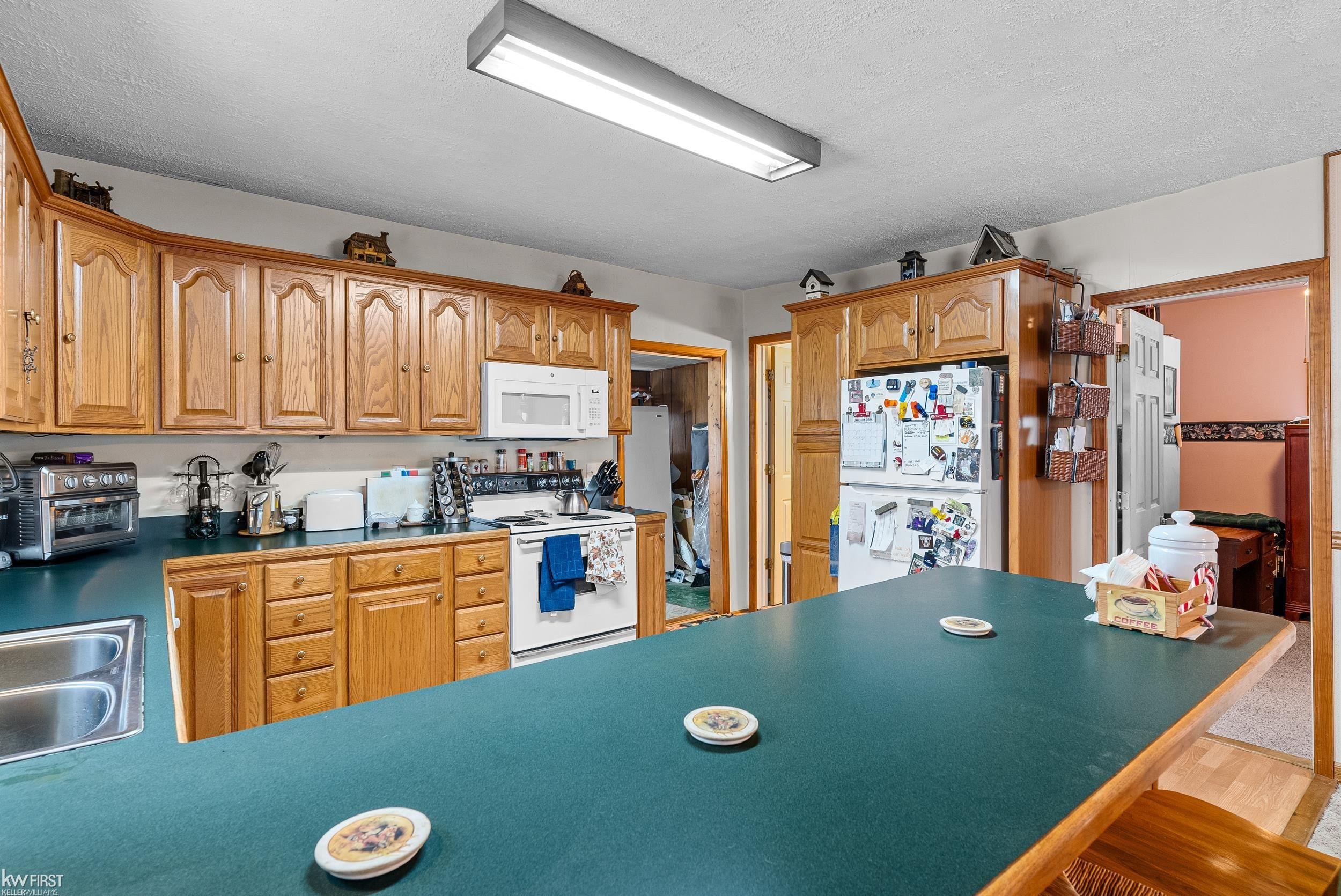 10528 Lake Shore Drive, Fenton, MI 48430 — Photo 16