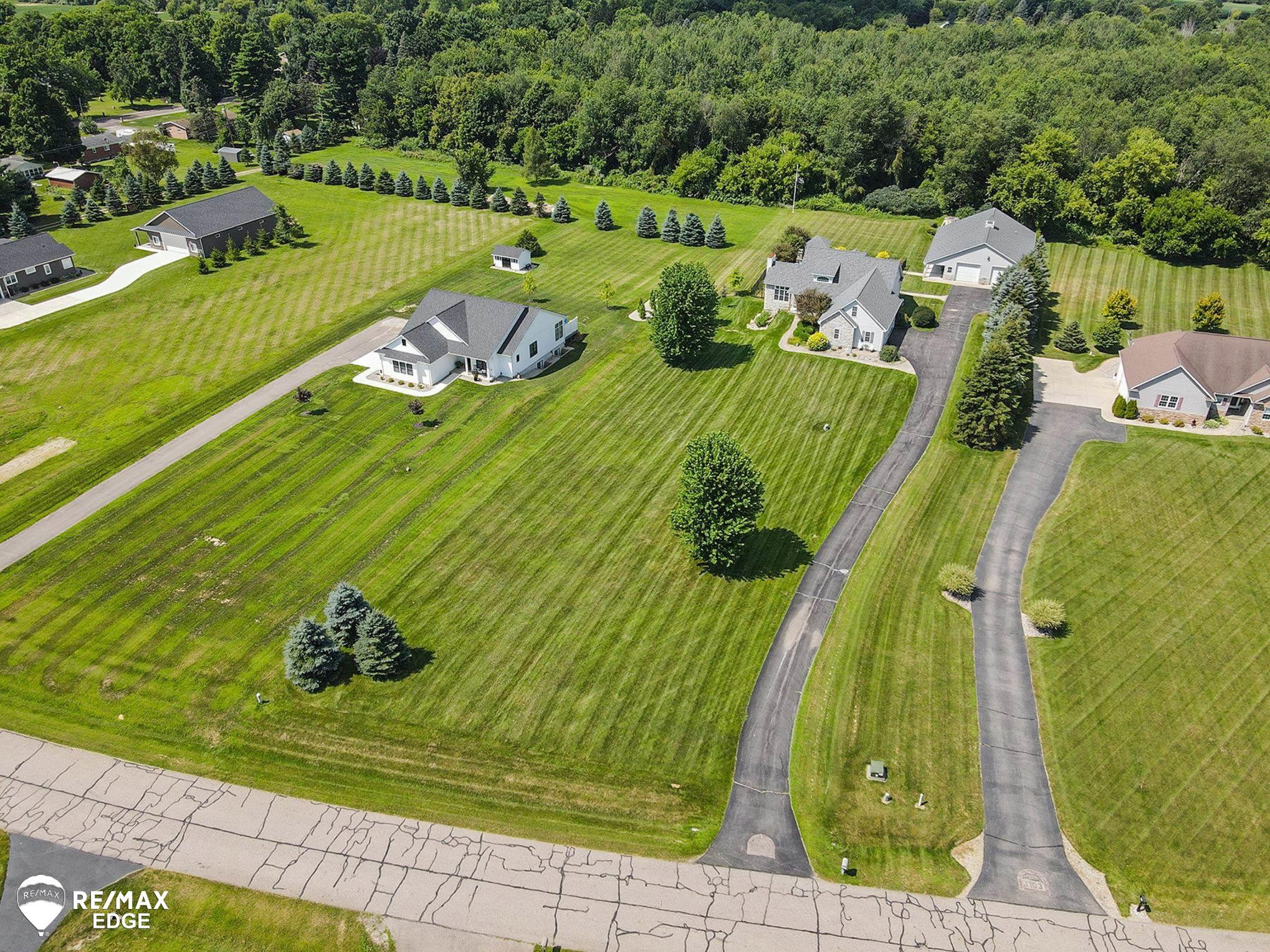1077 Christine Drive, Lapeer, MI 48446 — Photo 43