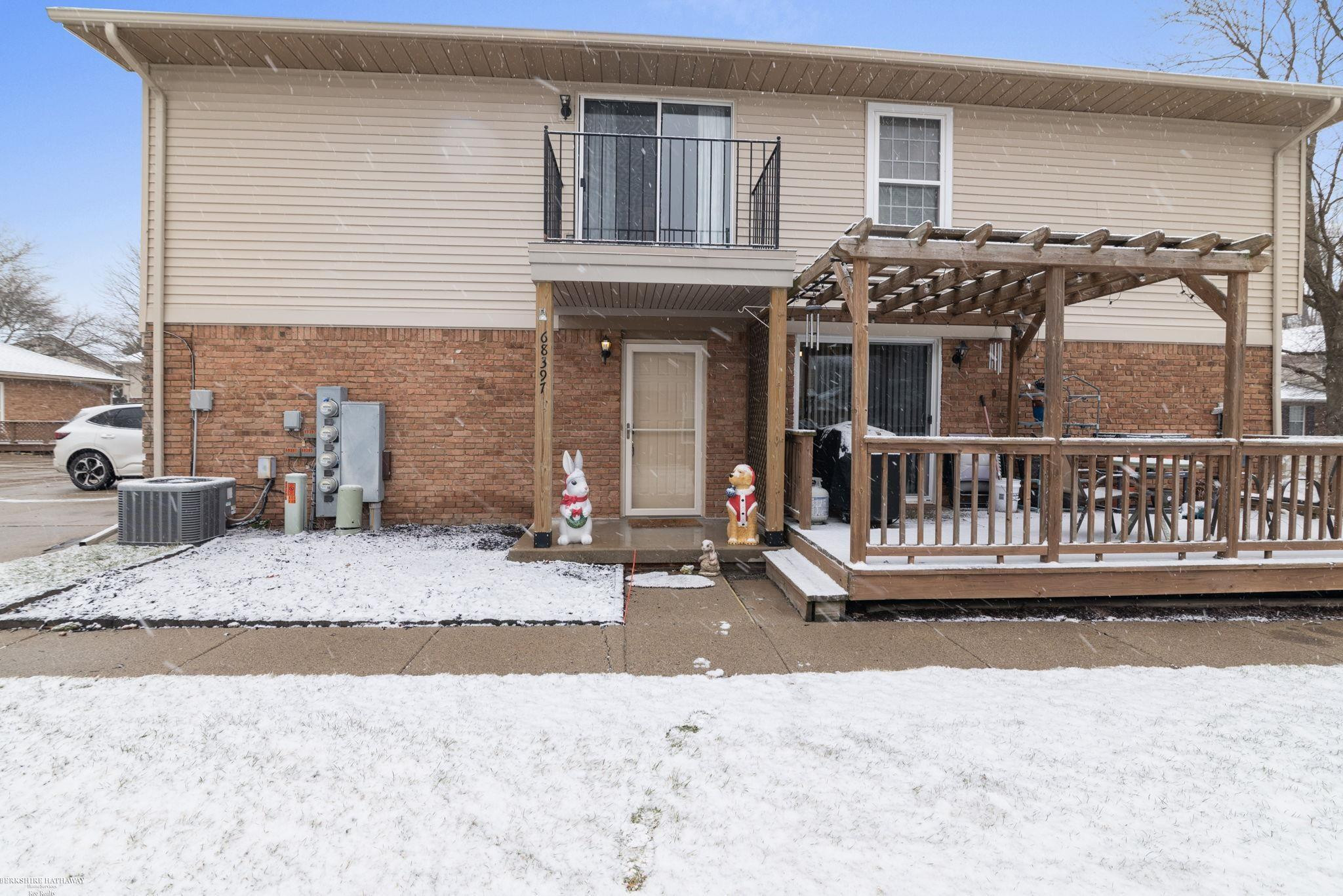 68397 Rosewood Lane, Richmond, MI 48062 — front exterior