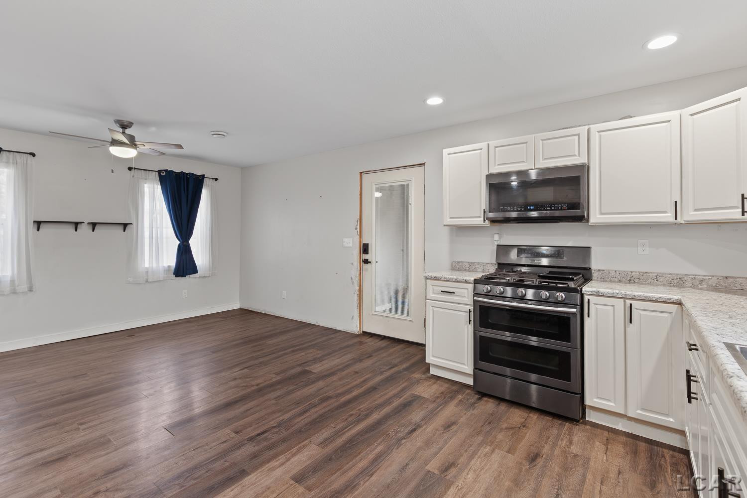 201 S Talbot Street Street, Addison, MI 49220 — Photo 9