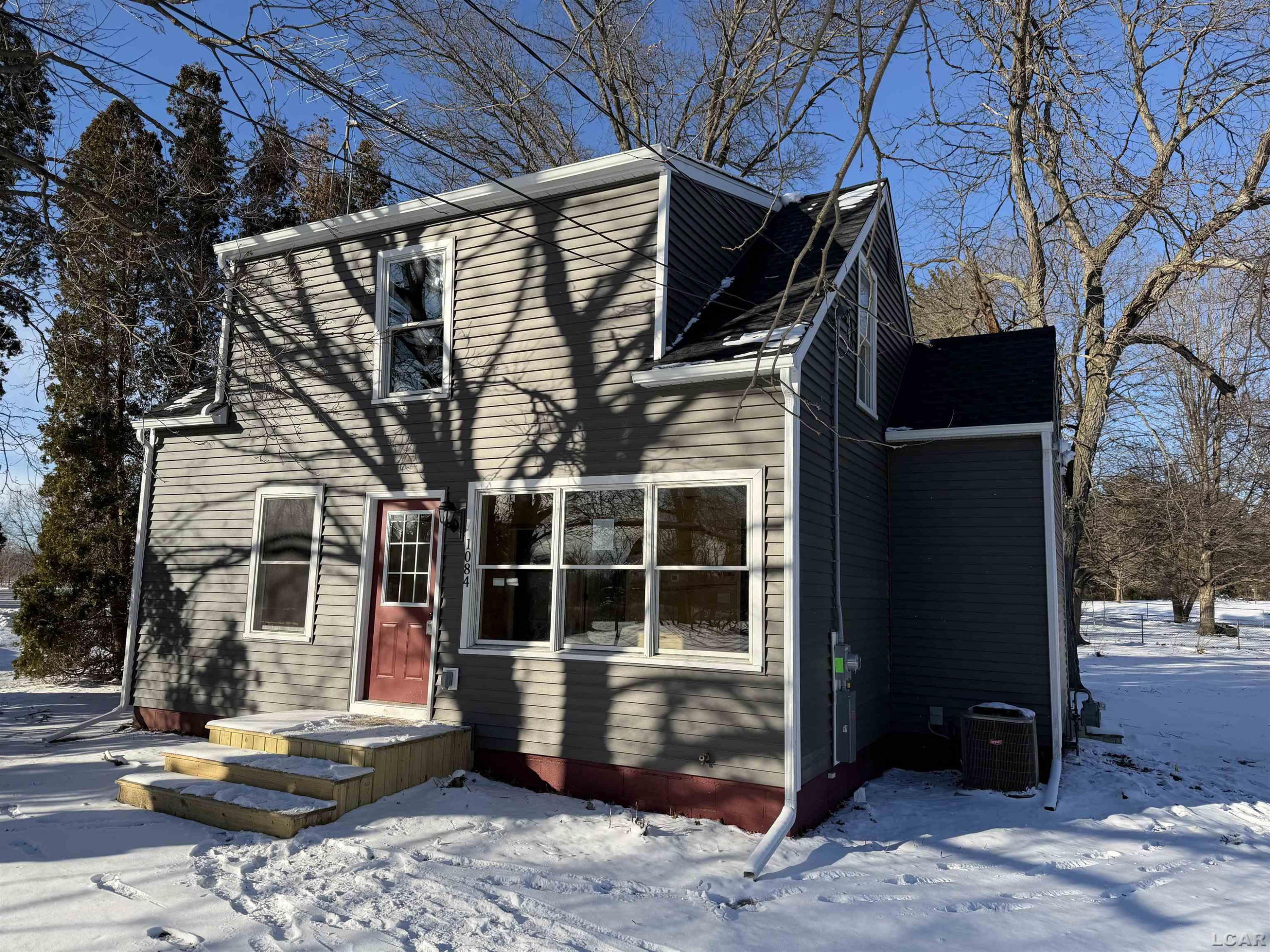 1084 Loren Road, Adrian, MI 49221 — front exterior