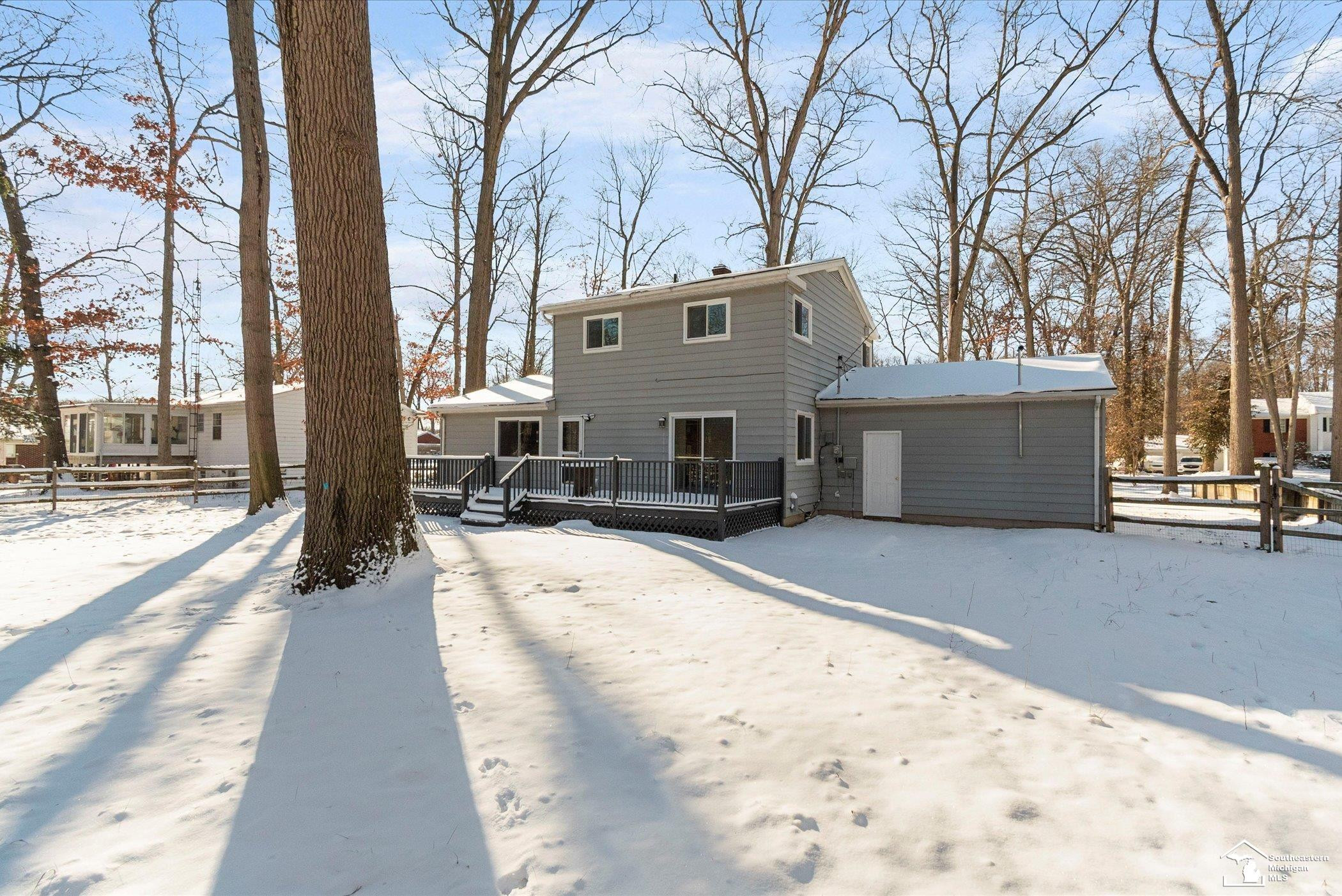 8464 Keitha Drive, Lambertville, MI 48144 — Photo 33