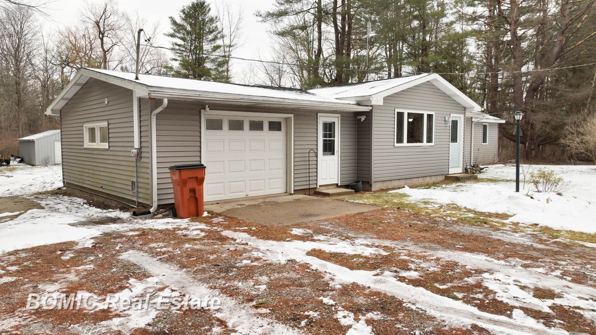 3411 Bruisee Road, Caro, MI 48723 — Photo 32