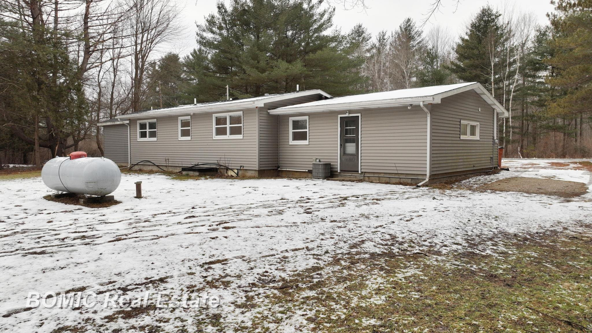 3411 Bruisee Road, Caro, MI 48723 — Photo 36