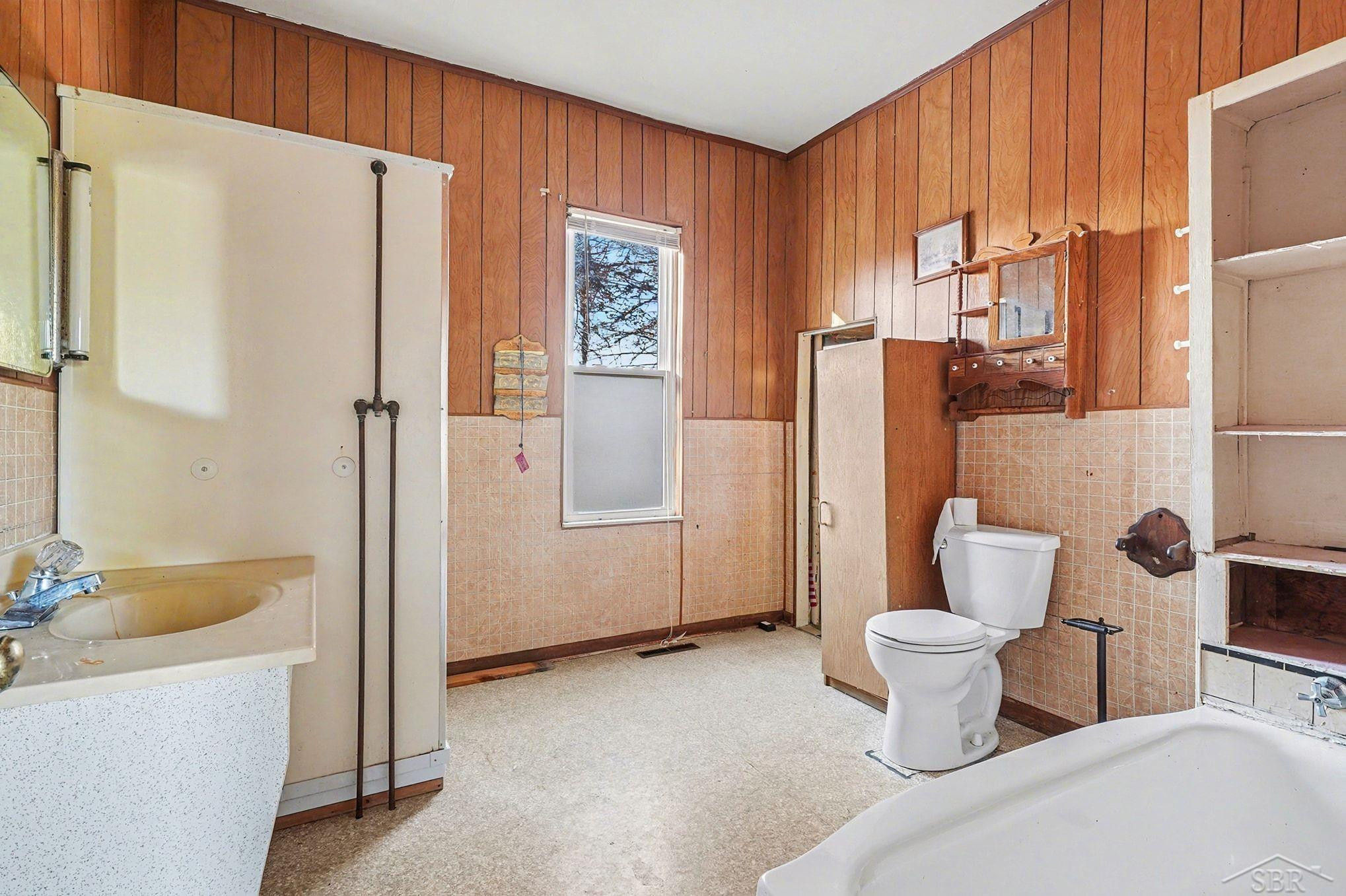 6935 Swan Creek Road, Saginaw, MI 48609 — Photo 13