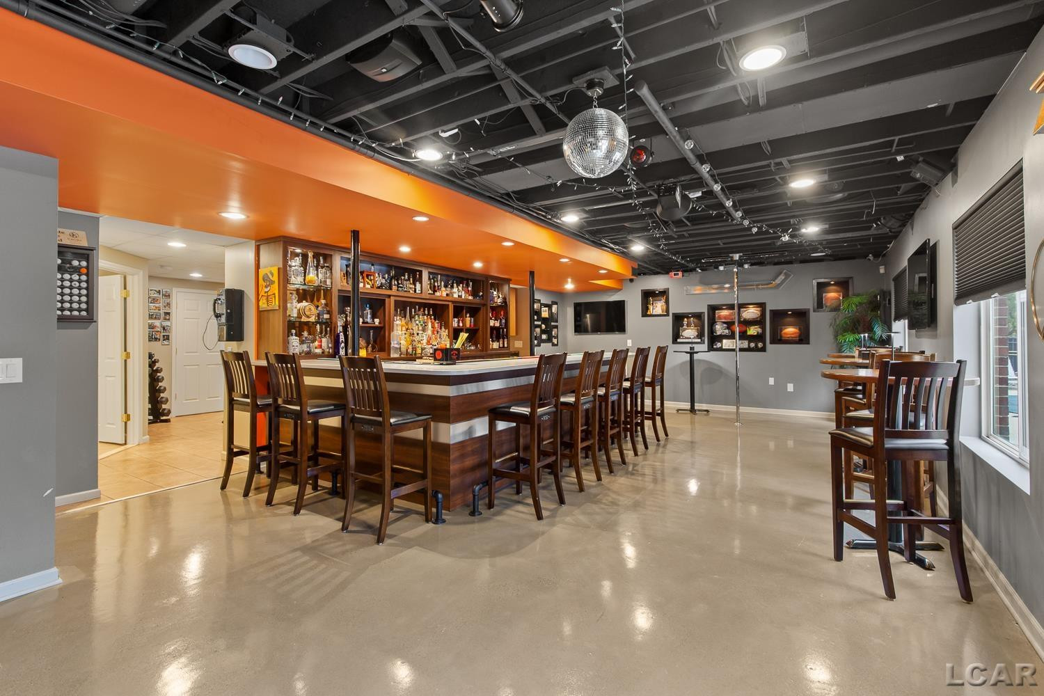 13000 Riviera Court, South Lyon, MI, 48178