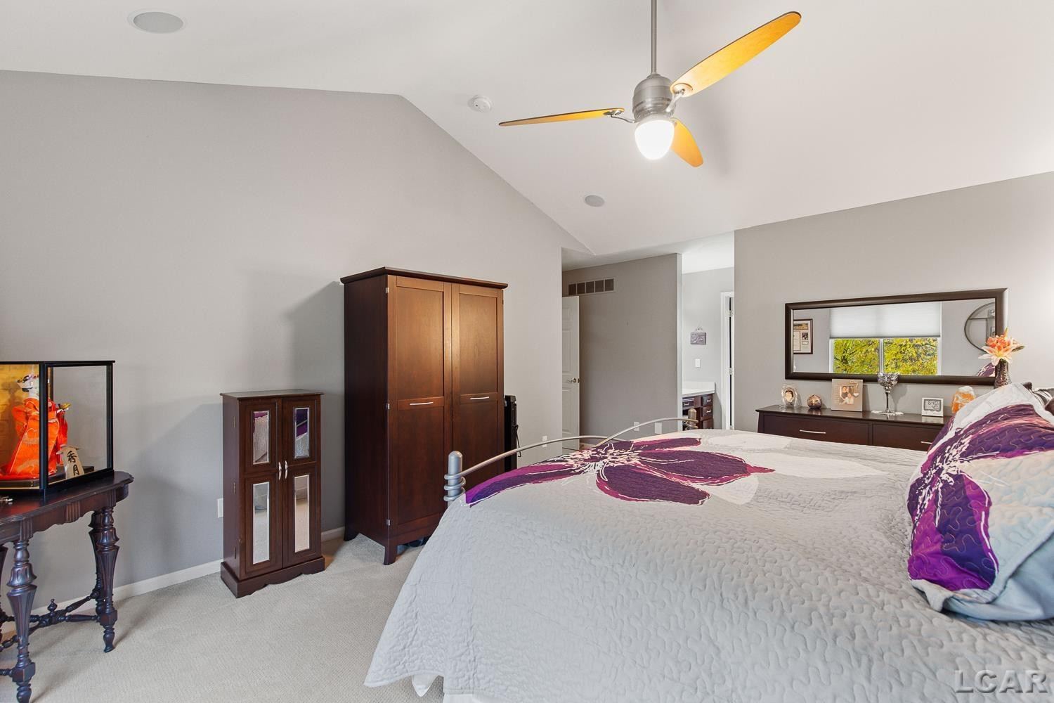 13000 Riviera Court, South Lyon, MI, 48178