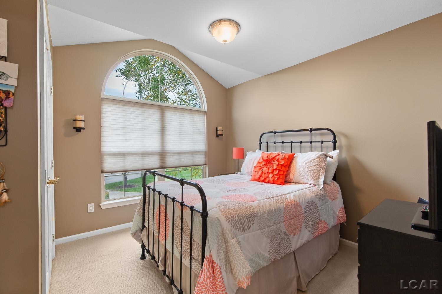 13000 Riviera Court, South Lyon, MI, 48178