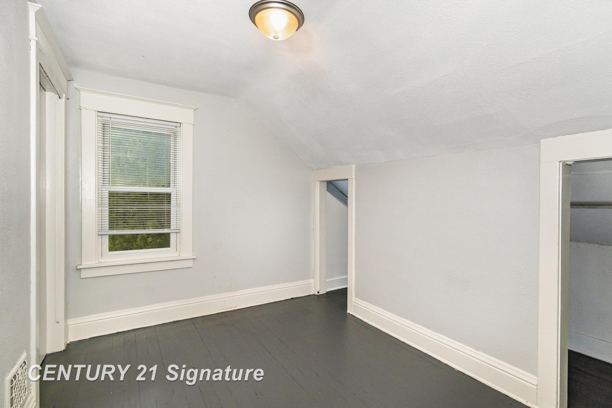 805 S Douglas Street, 805 1/2 Douglas, Mount Pleasant, MI 48858 — Photo 13