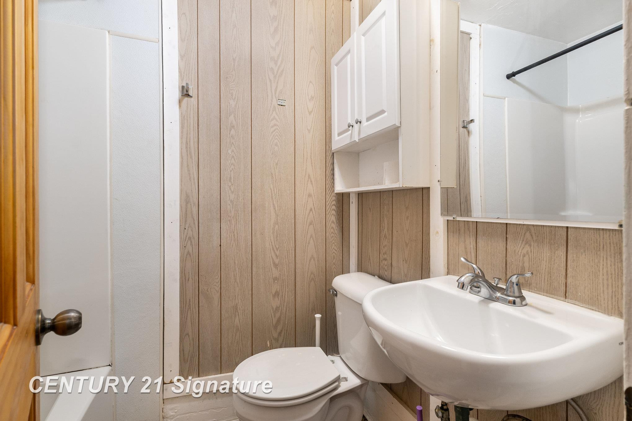 805 S Douglas Street, 805 1/2 Douglas, Mount Pleasant, MI 48858 — Photo 23