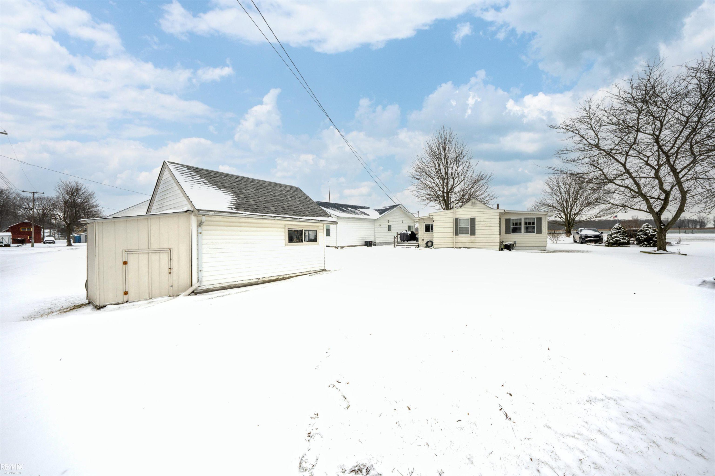 3838 South Channel Drive, MI 48028 — Photo 32