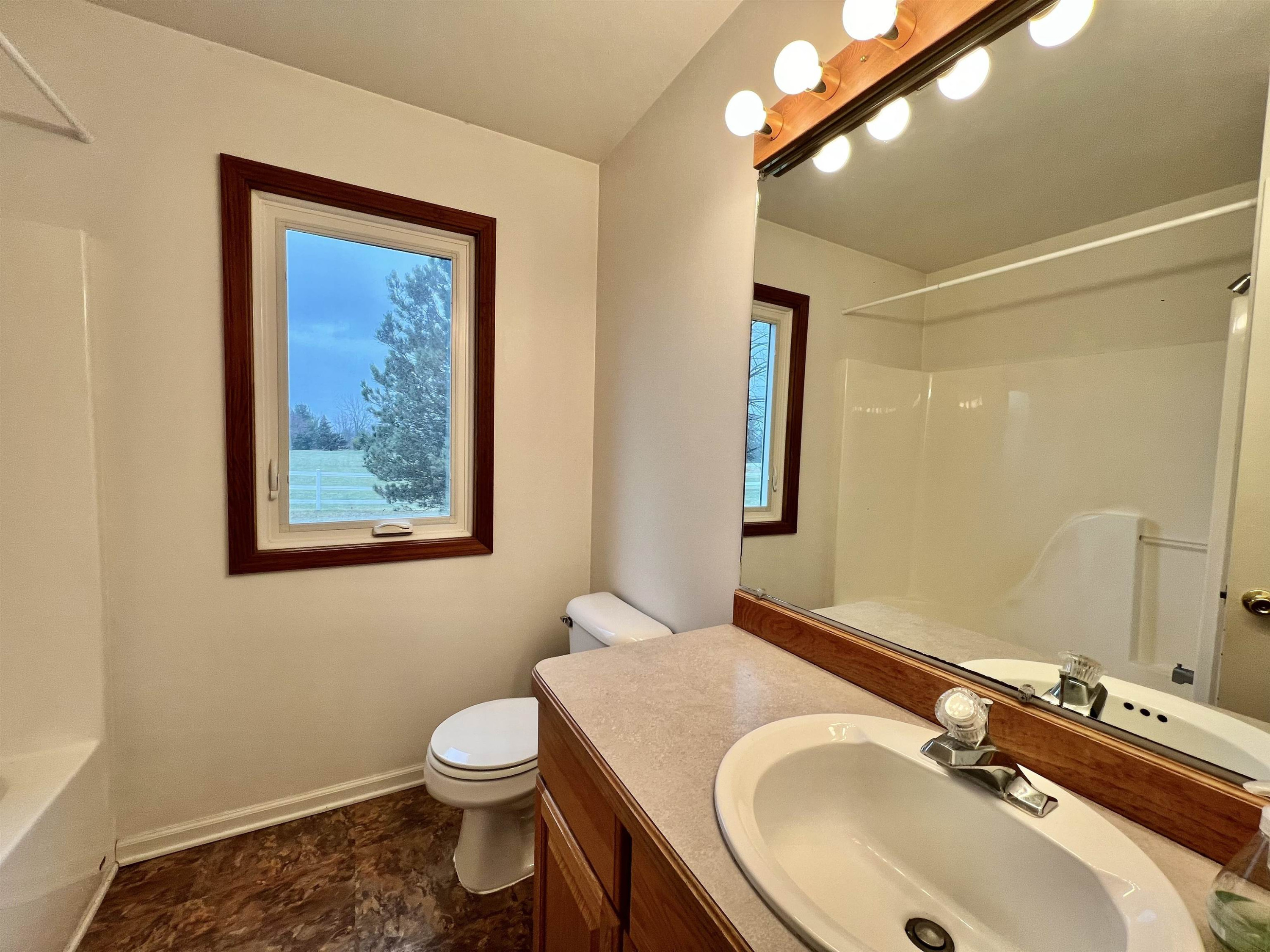 648 S Elba Road, Lapeer, MI 48446 — Photo 9