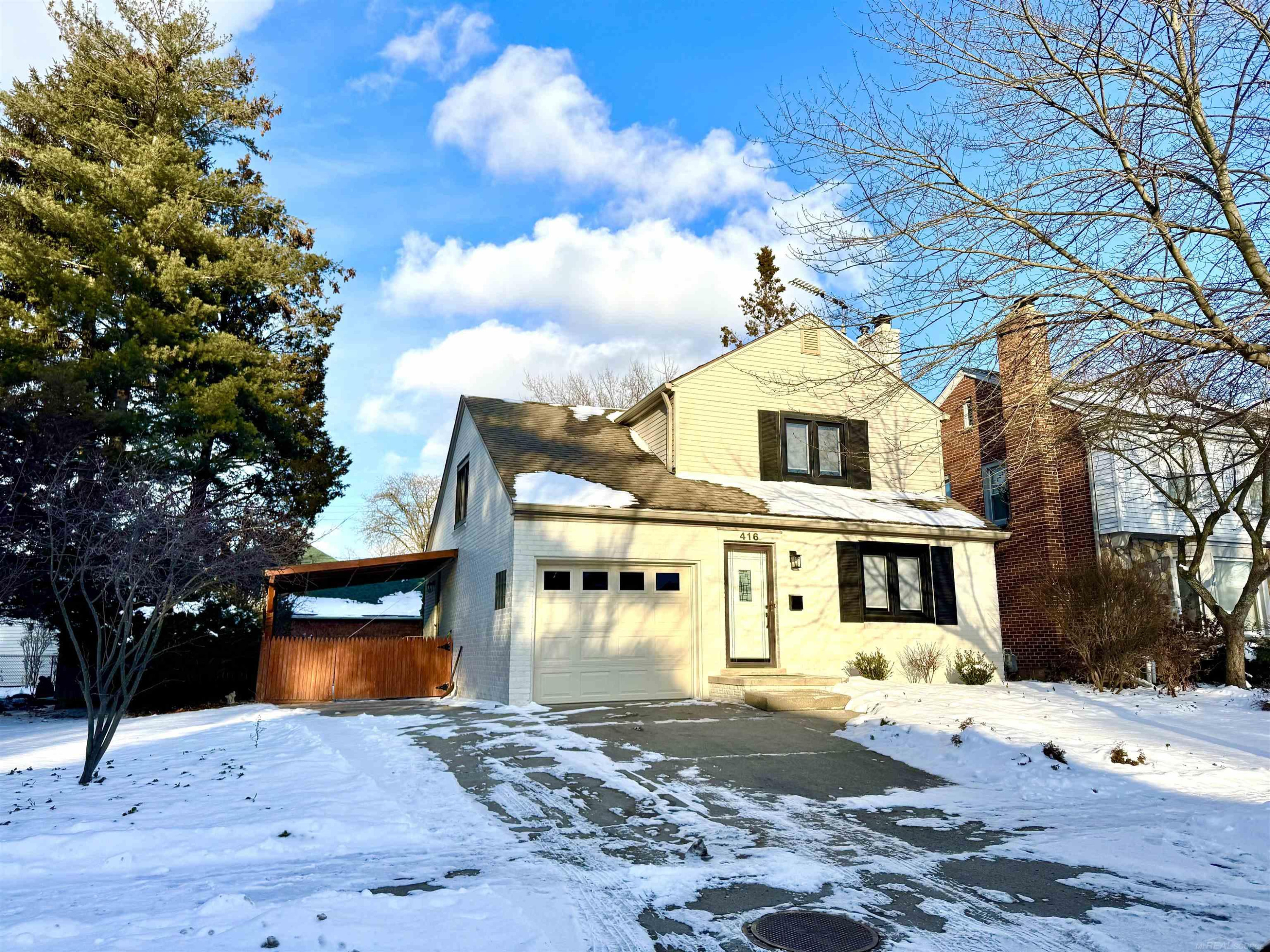 416 Touraine Road, Grosse Pointe Farms, MI 48236 — front exterior
