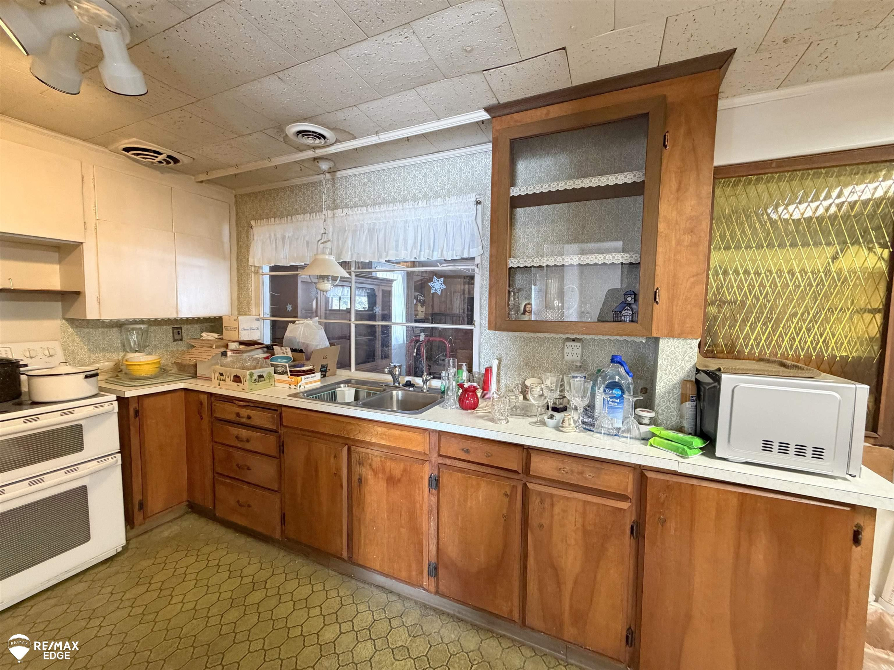 3360 Beecher Road, Flint, MI 48532 — Photo 14