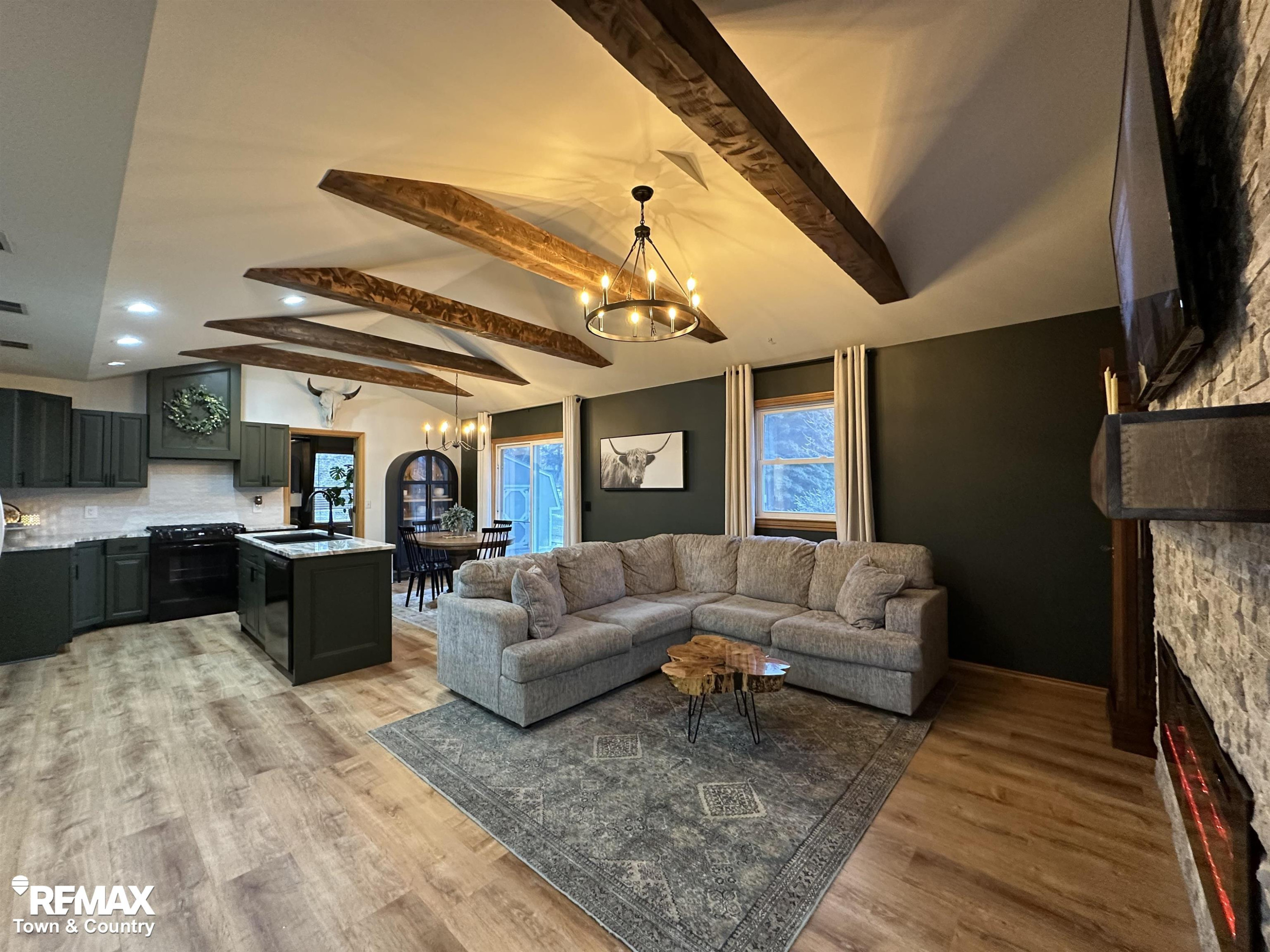 908 Pheasant Run, Gladwin, MI 48624 — Photo 16