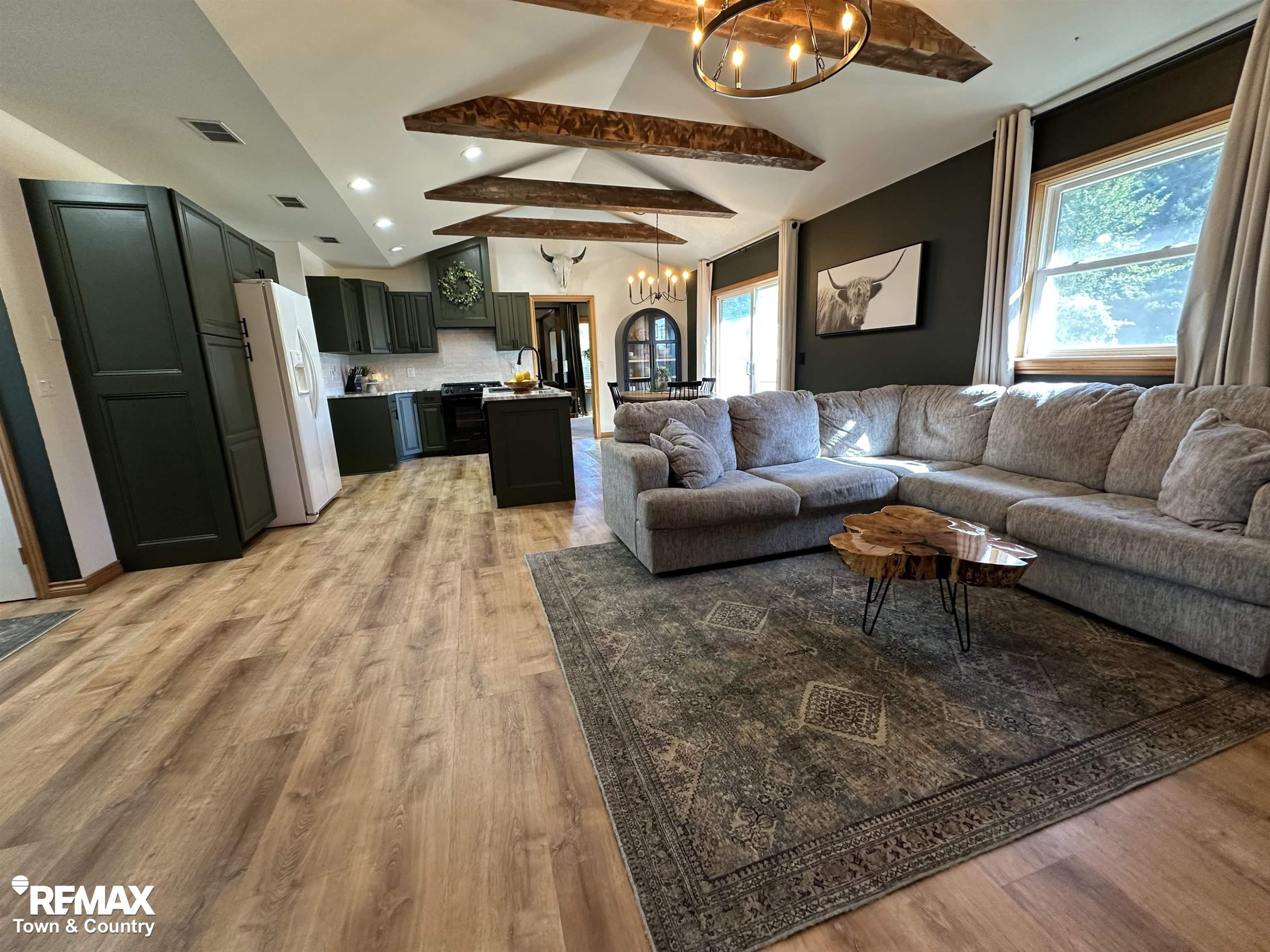 908 Pheasant Run, Gladwin, MI 48624 — Photo 17