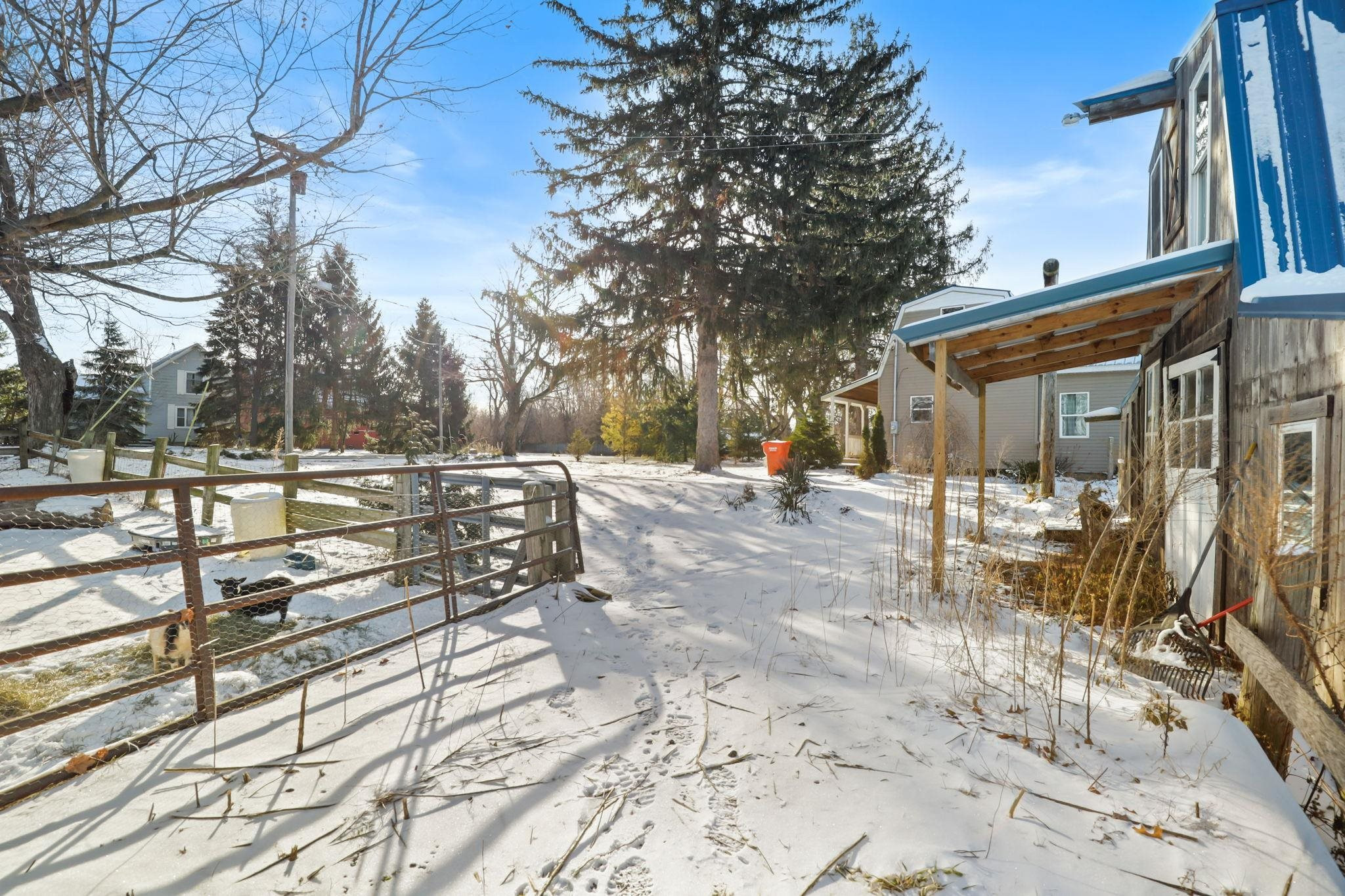 6446 W Beard Road, Perry, MI 48872 — Photo 14