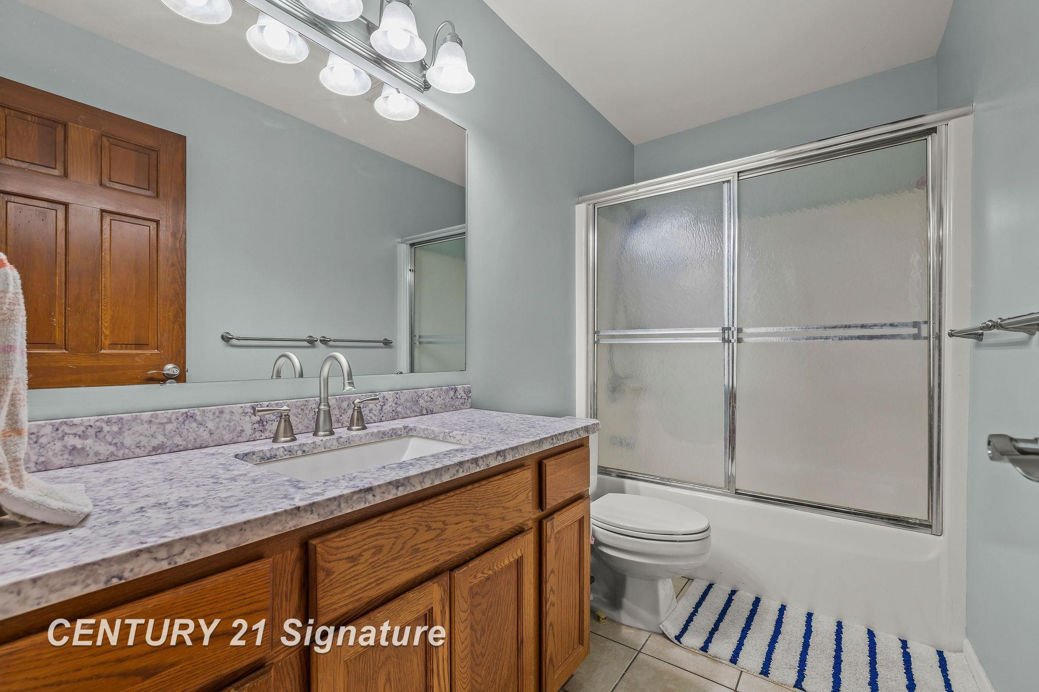 8044 Creston Drive, Freeland, MI 48623 — Photo 30