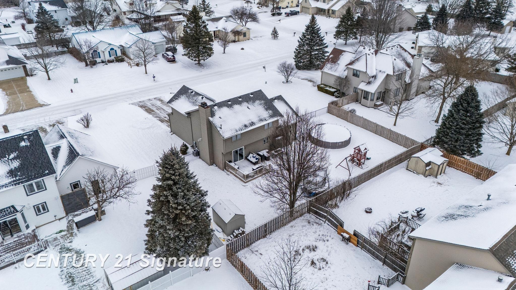 8044 Creston Drive, Freeland, MI 48623 — Photo 47