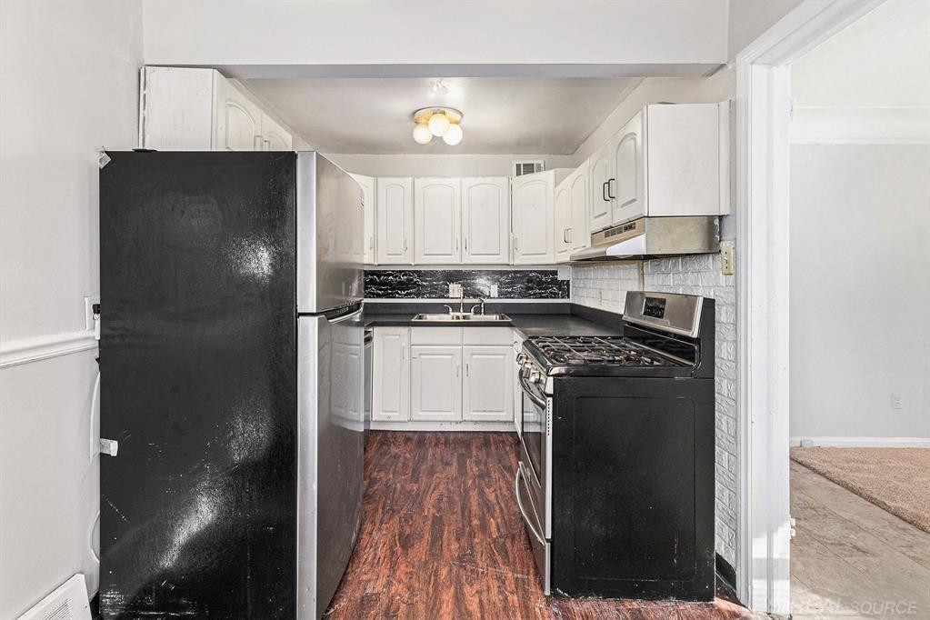 9336 Sussex Street, Detroit, MI 48228 — Photo 7