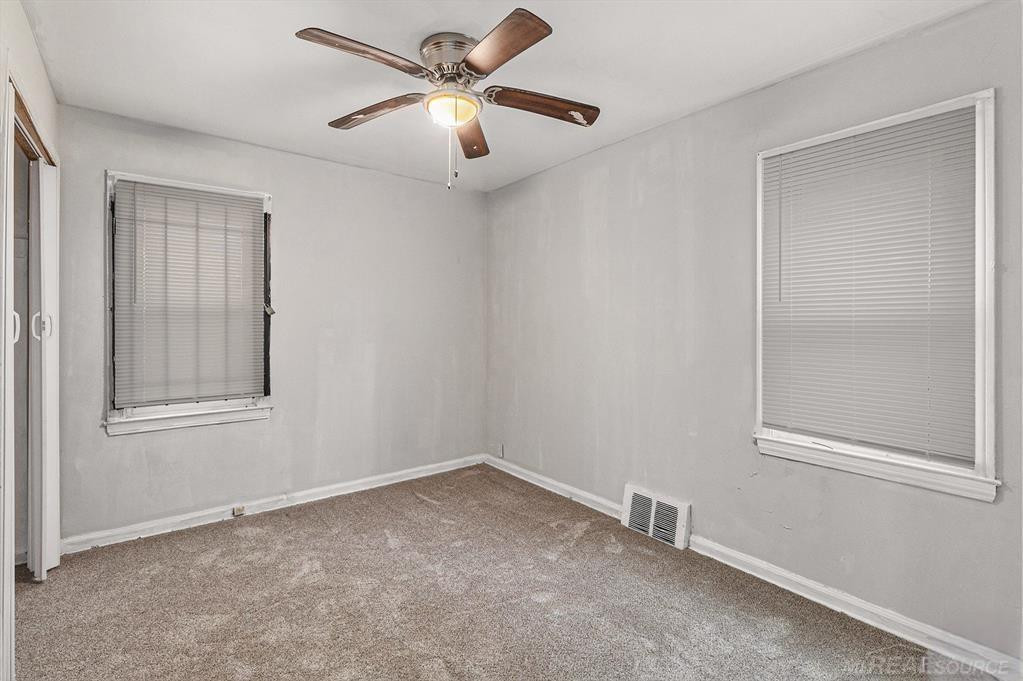 9336 Sussex Street, Detroit, MI 48228 — Photo 12